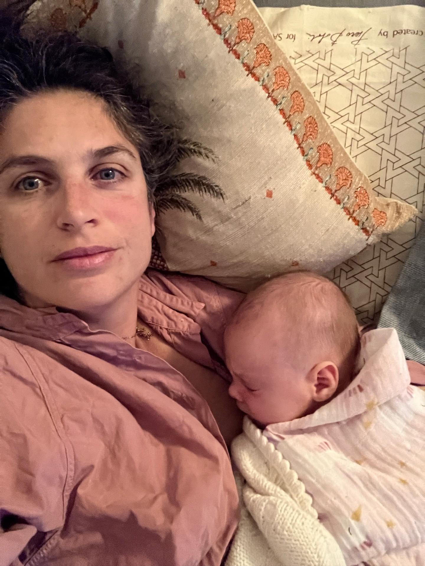 Da quando &egrave; arrivata Ivy non c&rsquo;&egrave; stato molto tempo per dedicarmi alle &ldquo;mie cose&rdquo;. Mi &egrave; sembrato di essere completamente immersa nel mondo materiale fatto di bisogni primari da soddisfare per sopravvivere. 

Che 