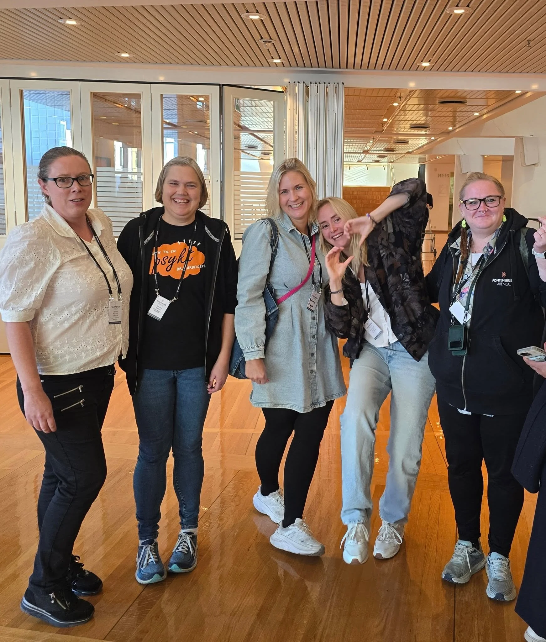 ✨ Tre inspirerende dager p&aring; Fontenehuskonferansen er over! Vi sitter igjen med p&aring;fyll av kunnskap, gode m&oslash;ter og sterke historier🧡

👉 Noe av det vi fikk oppleve var:
📔Psykolog og forfatter @arnhildlauveng som delte viktige persp