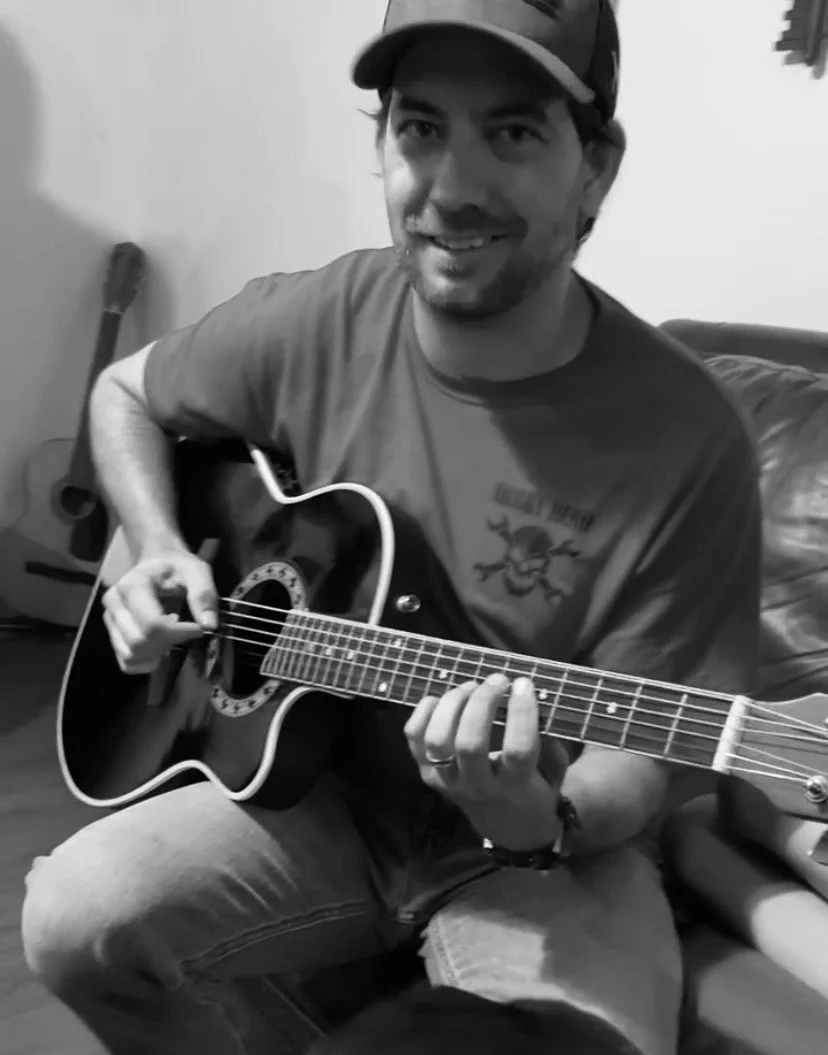 Josh-Simmons-Guitar-Instructor-Performa