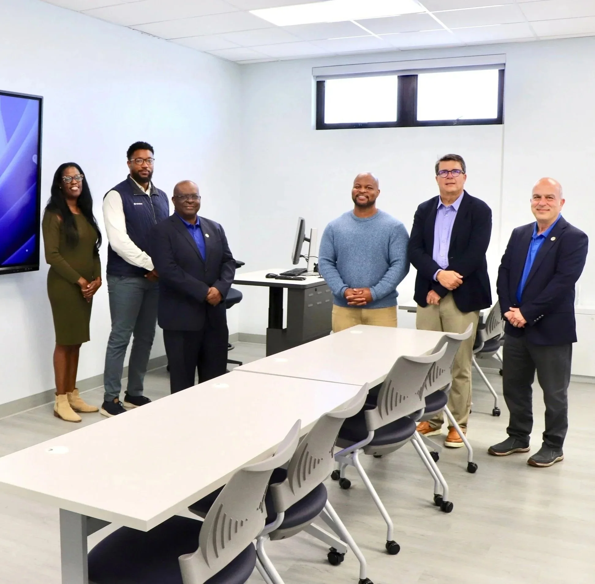 Bermuda College Foundation Advances Classroom Modernisation With $150,000 Investment From Essent Re