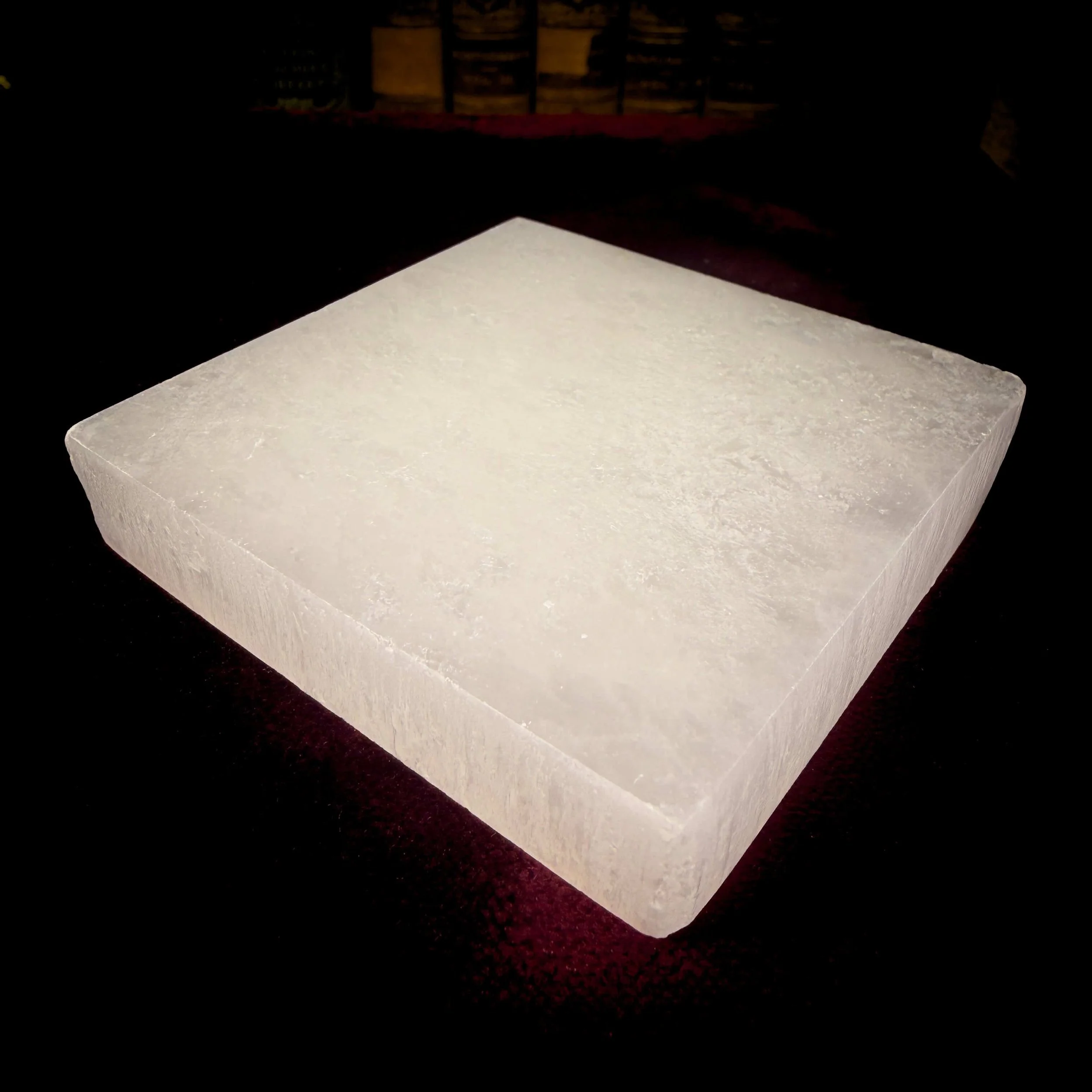 SQUARE SMALL SELENITE PLATE 4.jpg