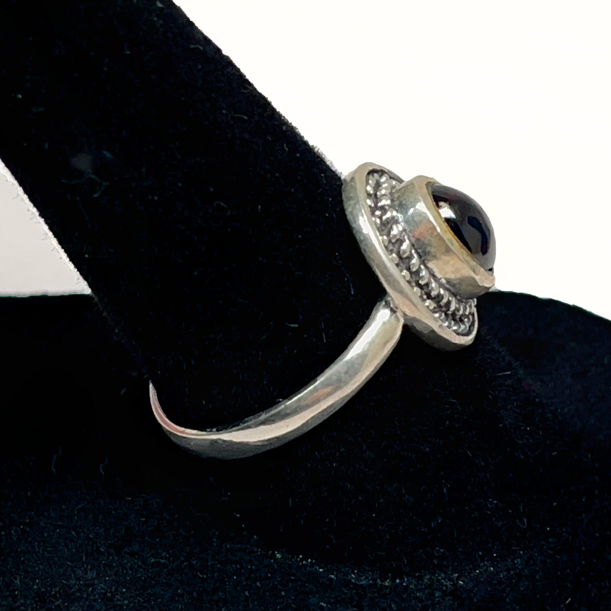 Ruby Ring 7-3.jpg