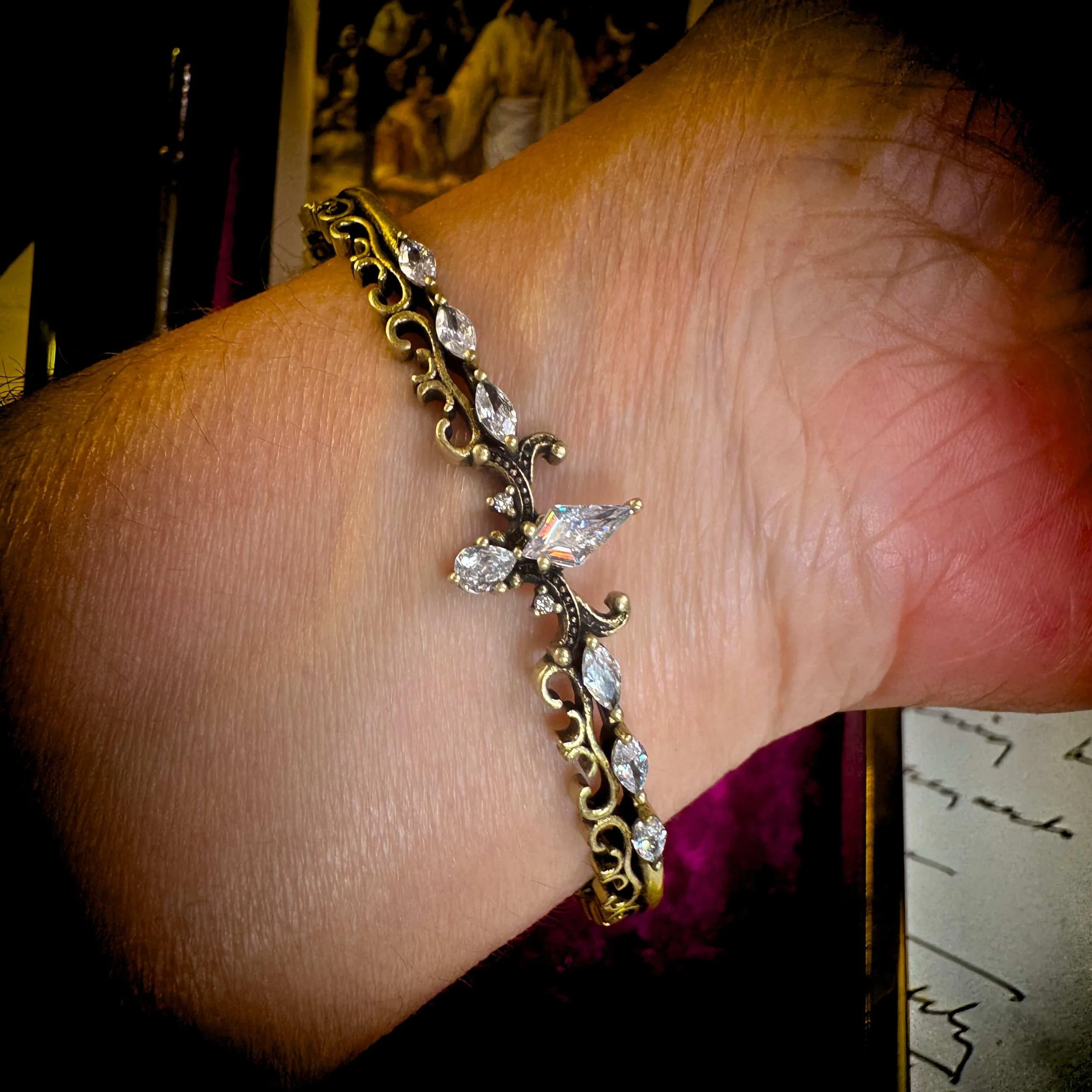 Rhinestone Queen Cuff 8(1).jpg