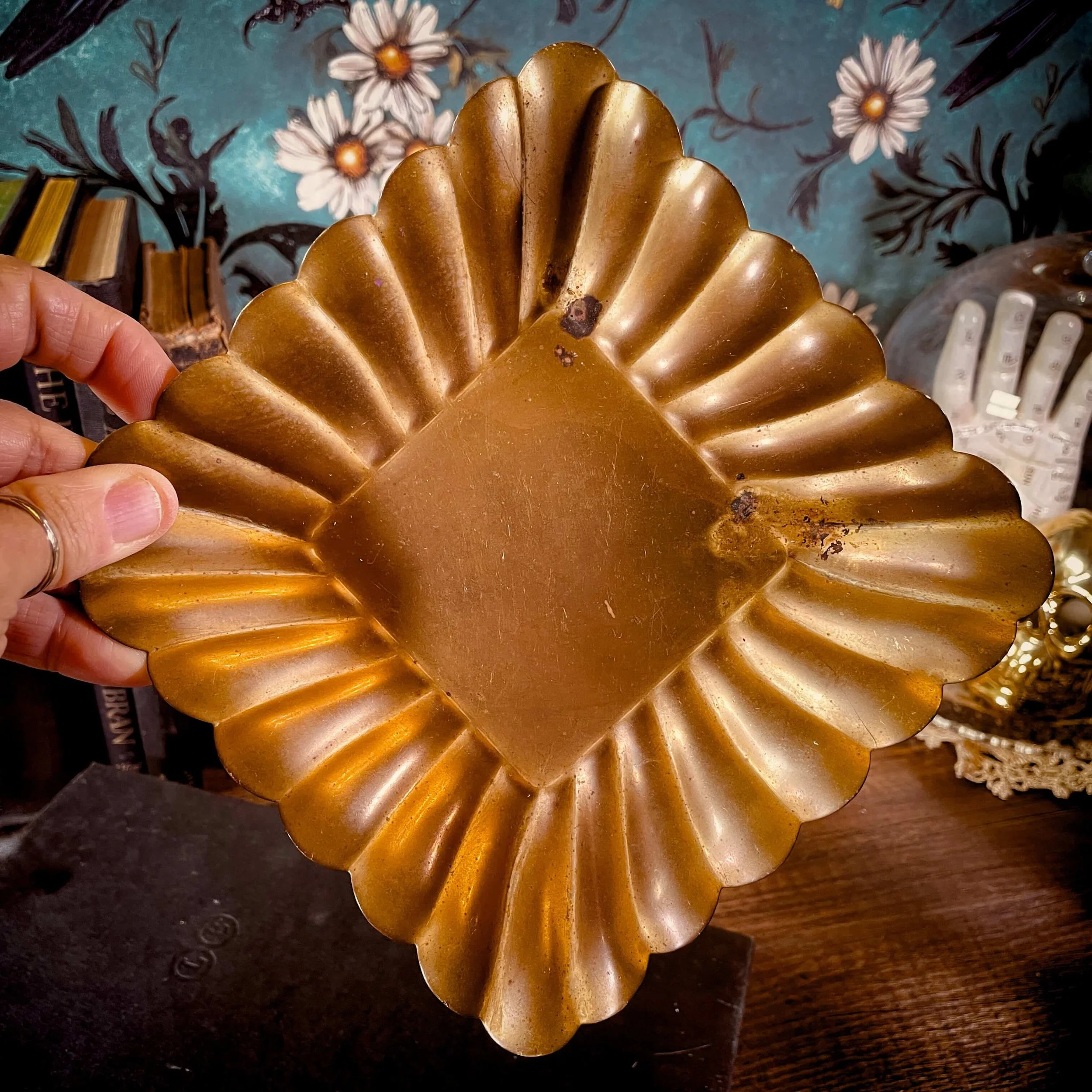 Vintage Brass Tray with Selenite 15.jpg