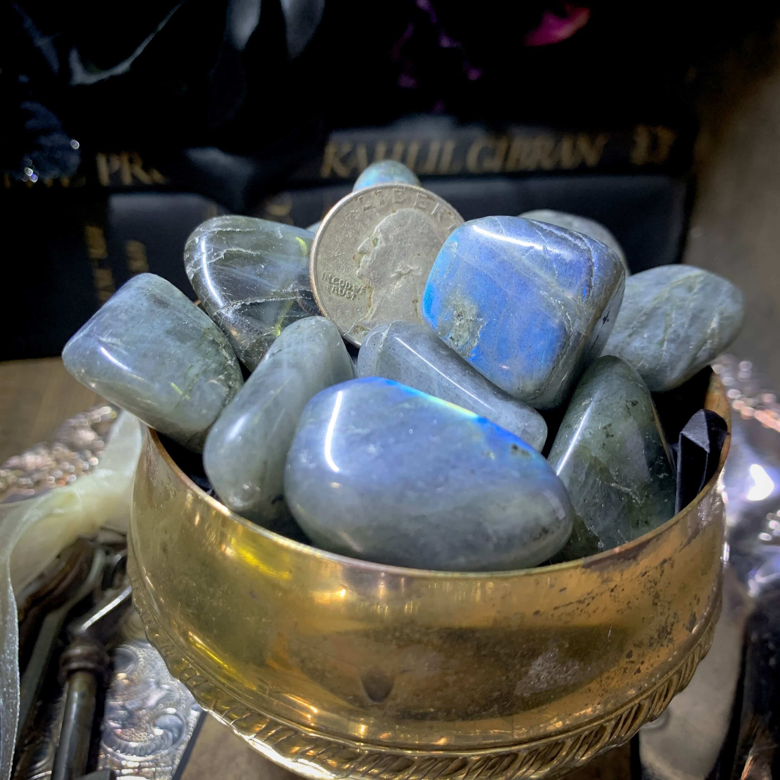 Tumbled-Labradorite-4+%281%29.jpg