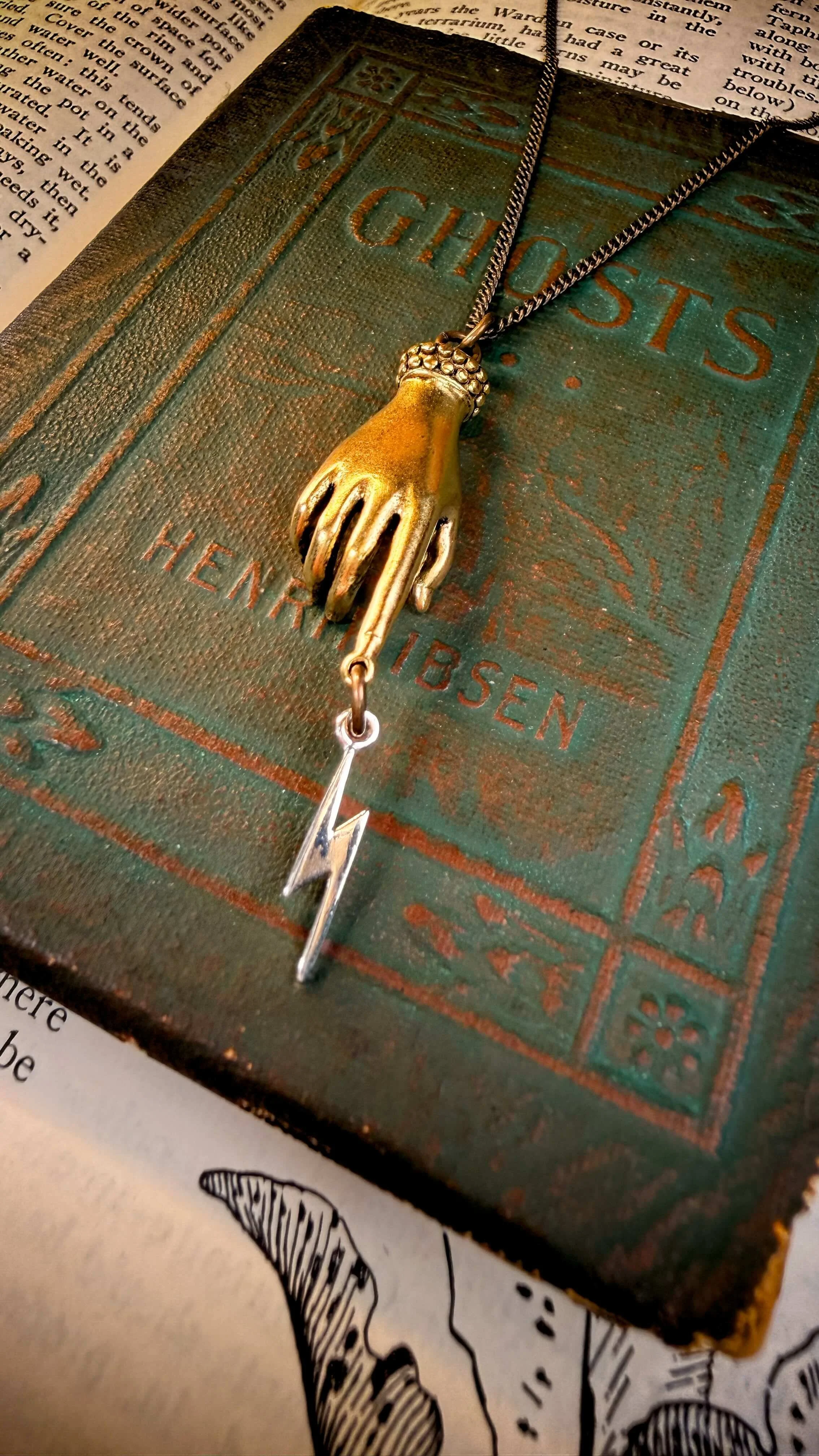 Hand Bolt Necklace 32.jpg