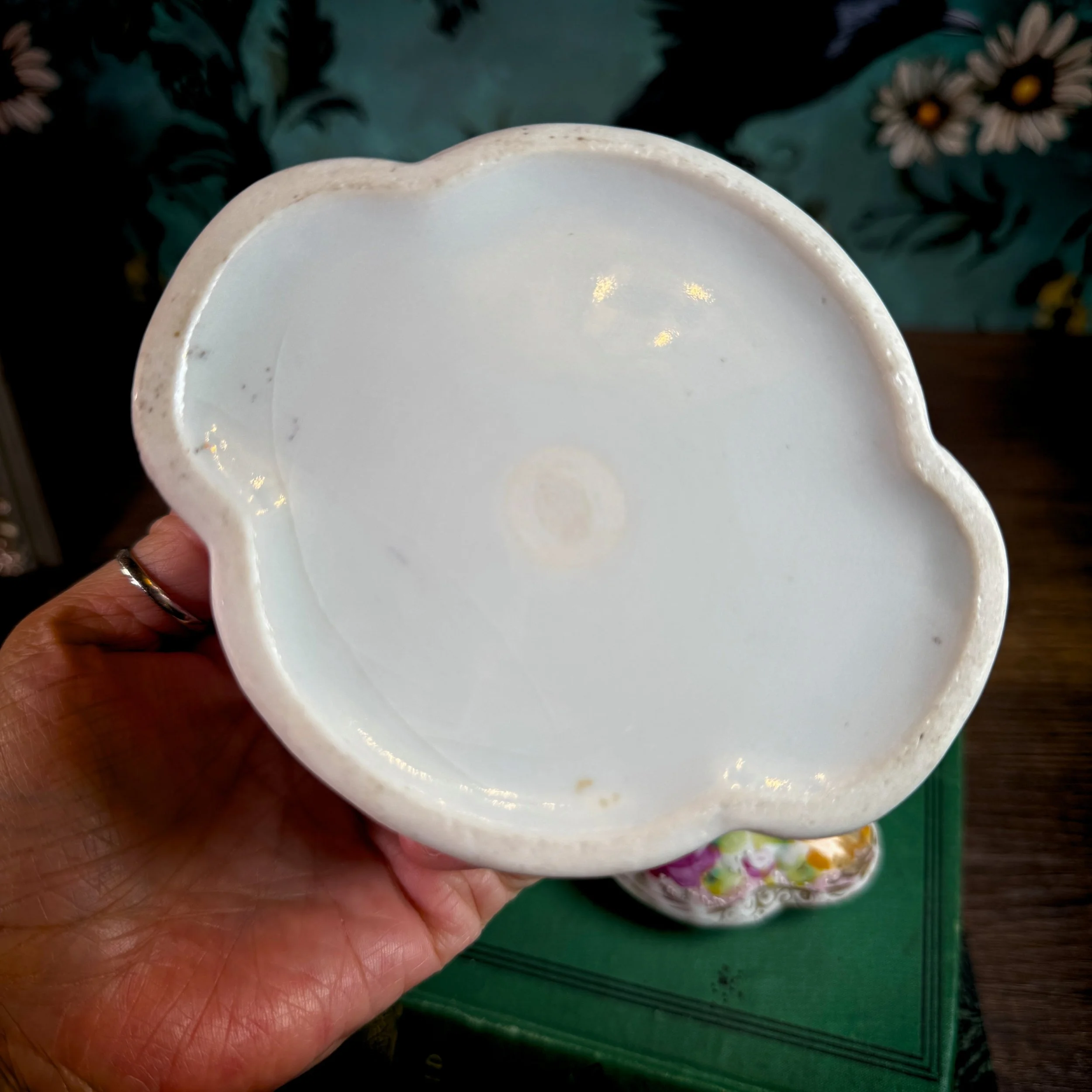 Vintage Floral Porcelain Lidded Bowl 1.jpg