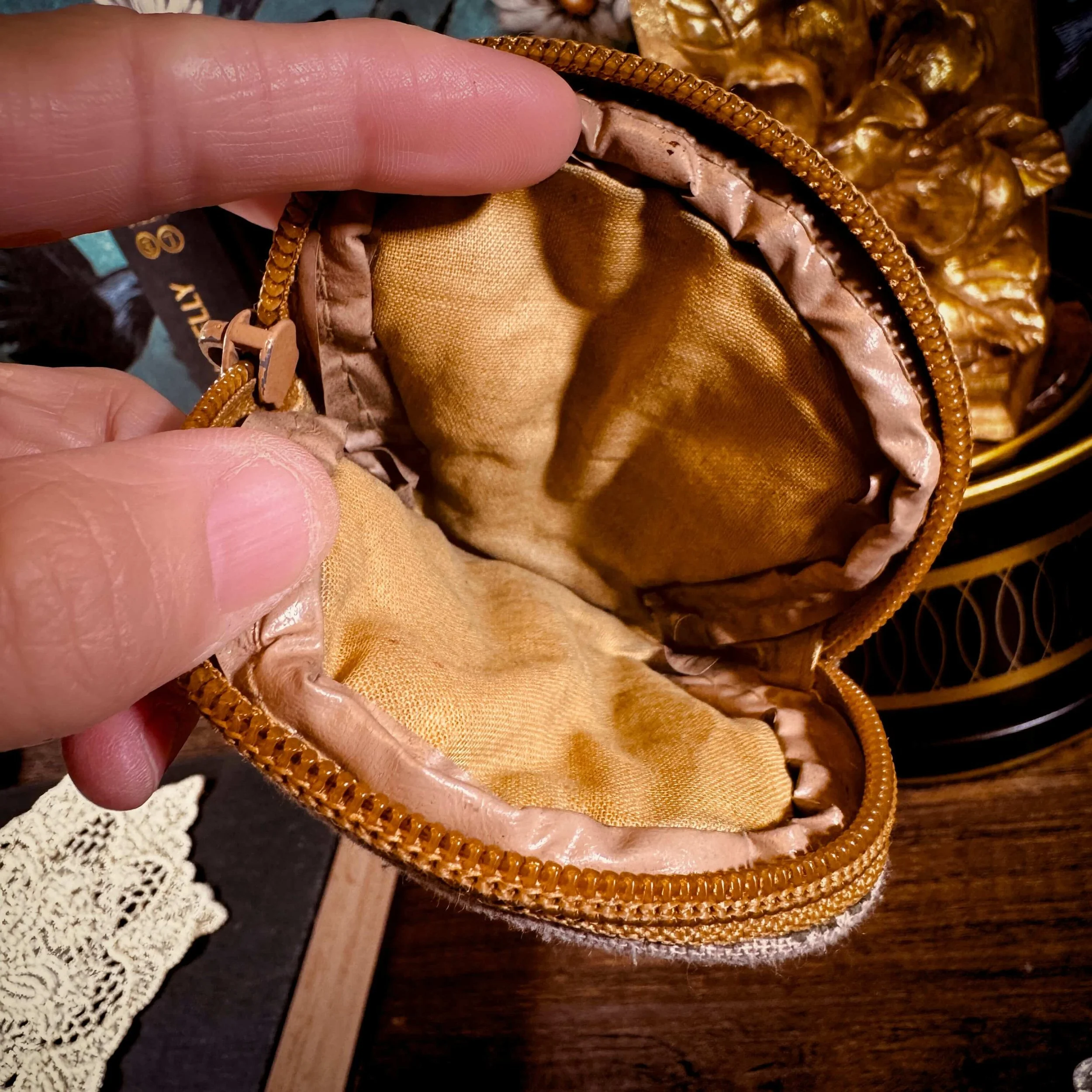 Deck Gold Sm Pouch 4.jpg