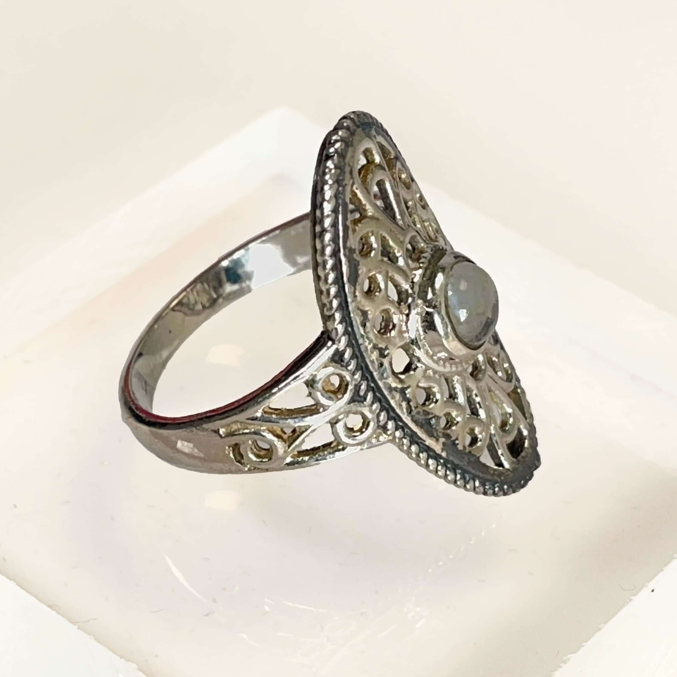Moonstone Ring 8.5 D-2.jpeg