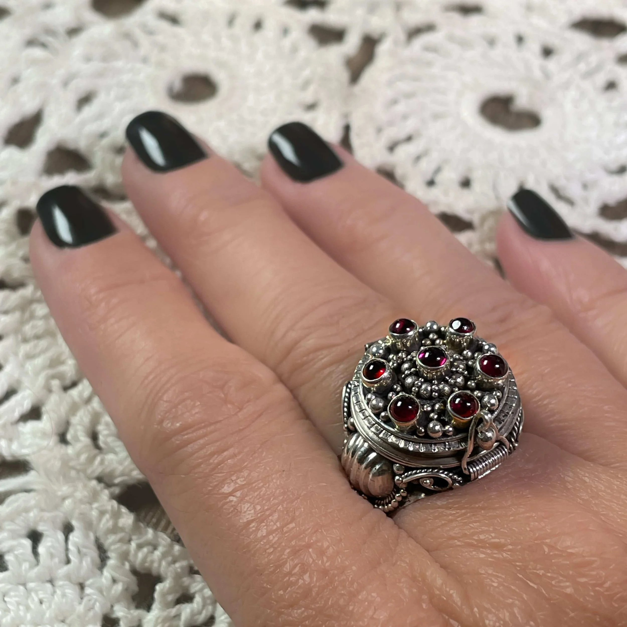 Ruby Poison Ring 7-2(1).jpg