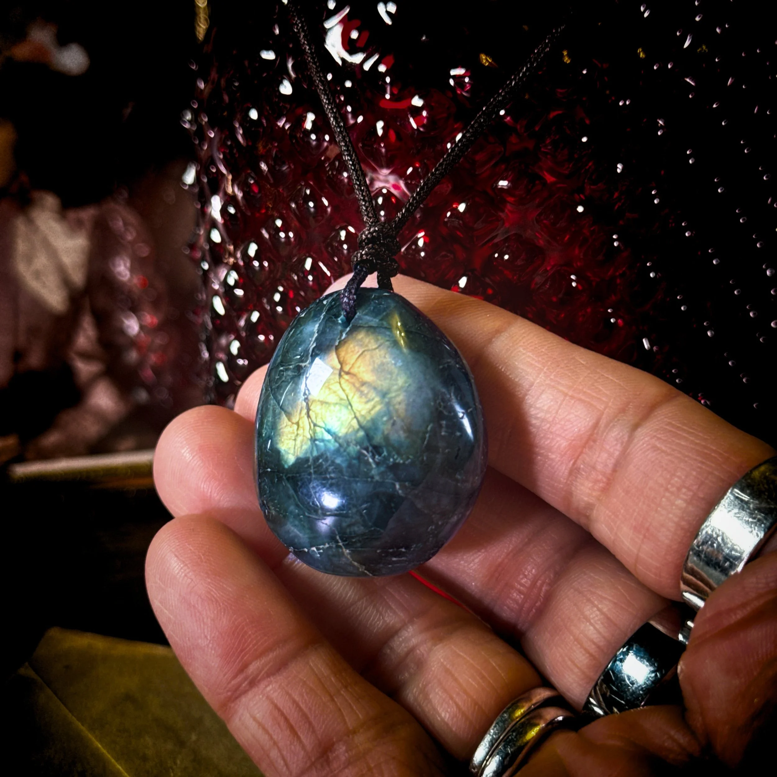 Labradorite Top Drill Necklace 3.jpg