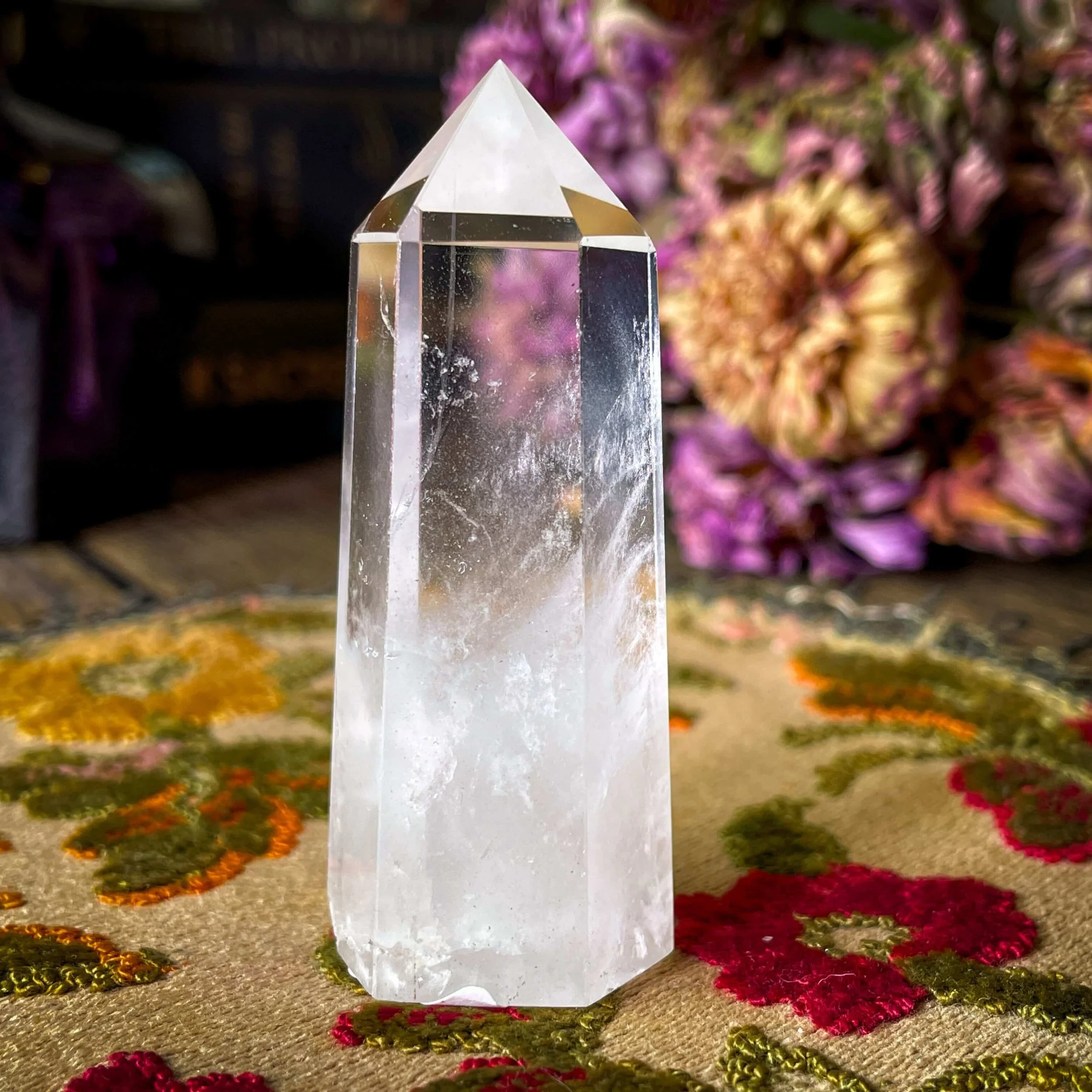 Clear Quartz Generator Medium-2.jpg