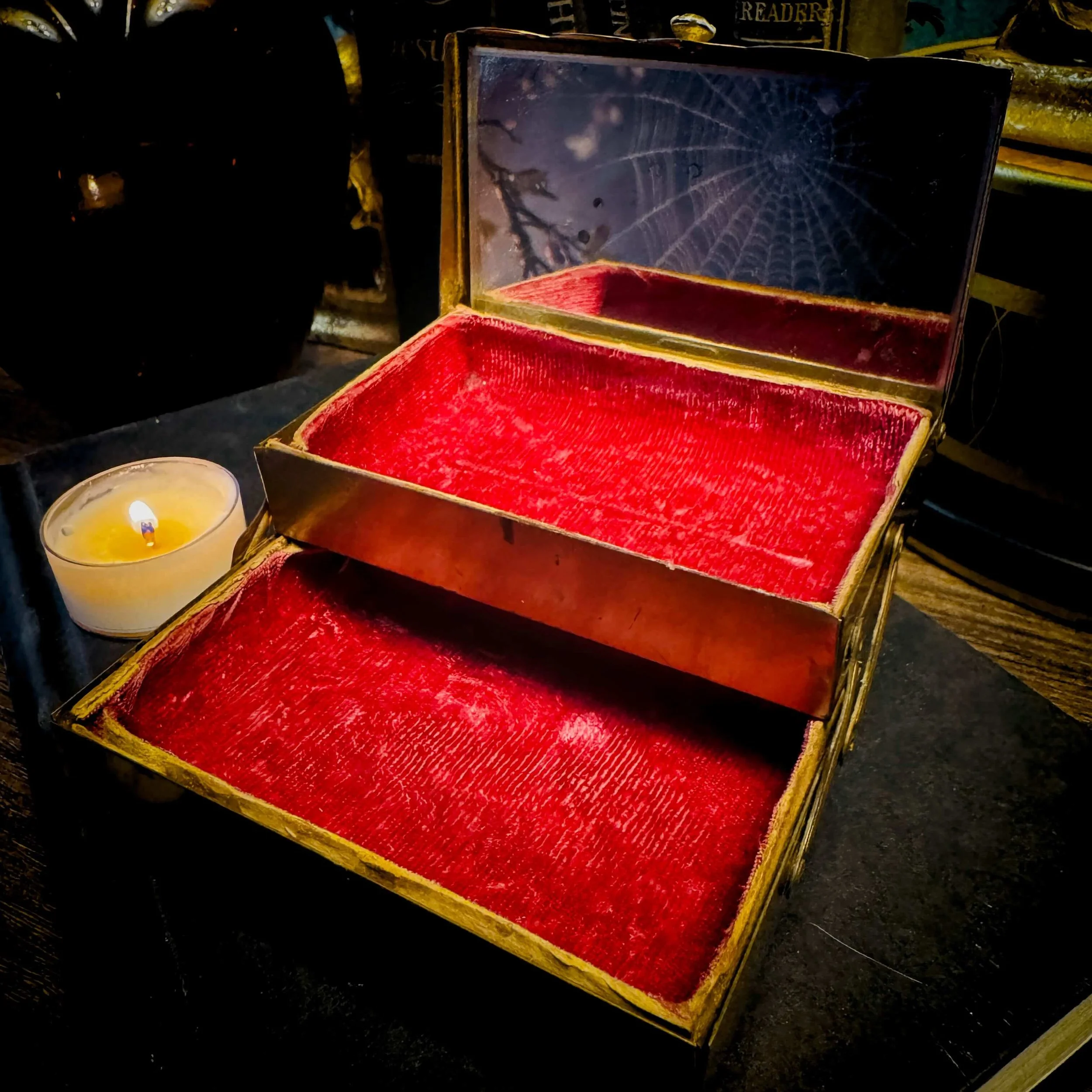 Tiered Curio 9.jpg