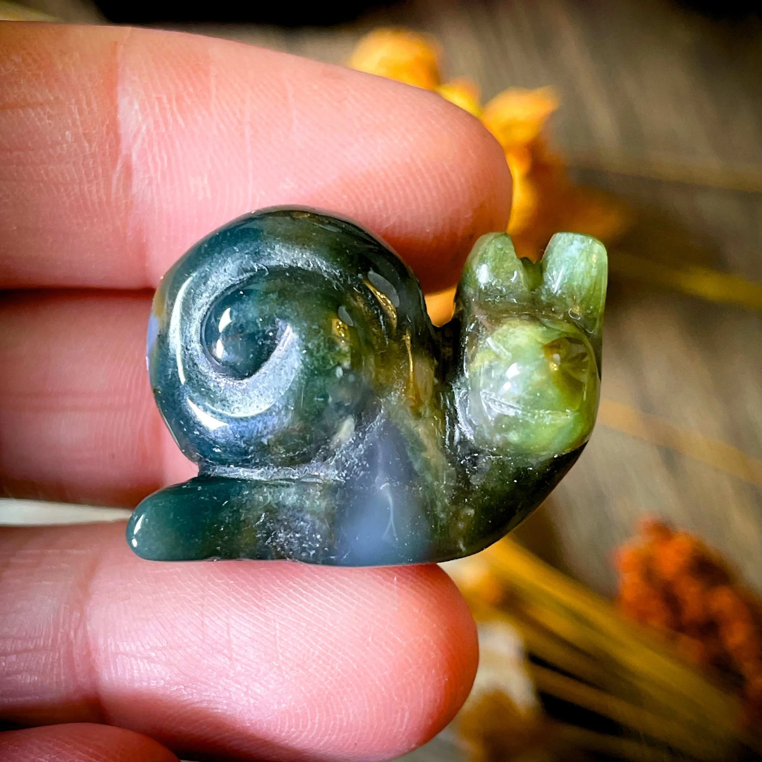Moss Agate Snail โ Patience, Growth & Steady Progress