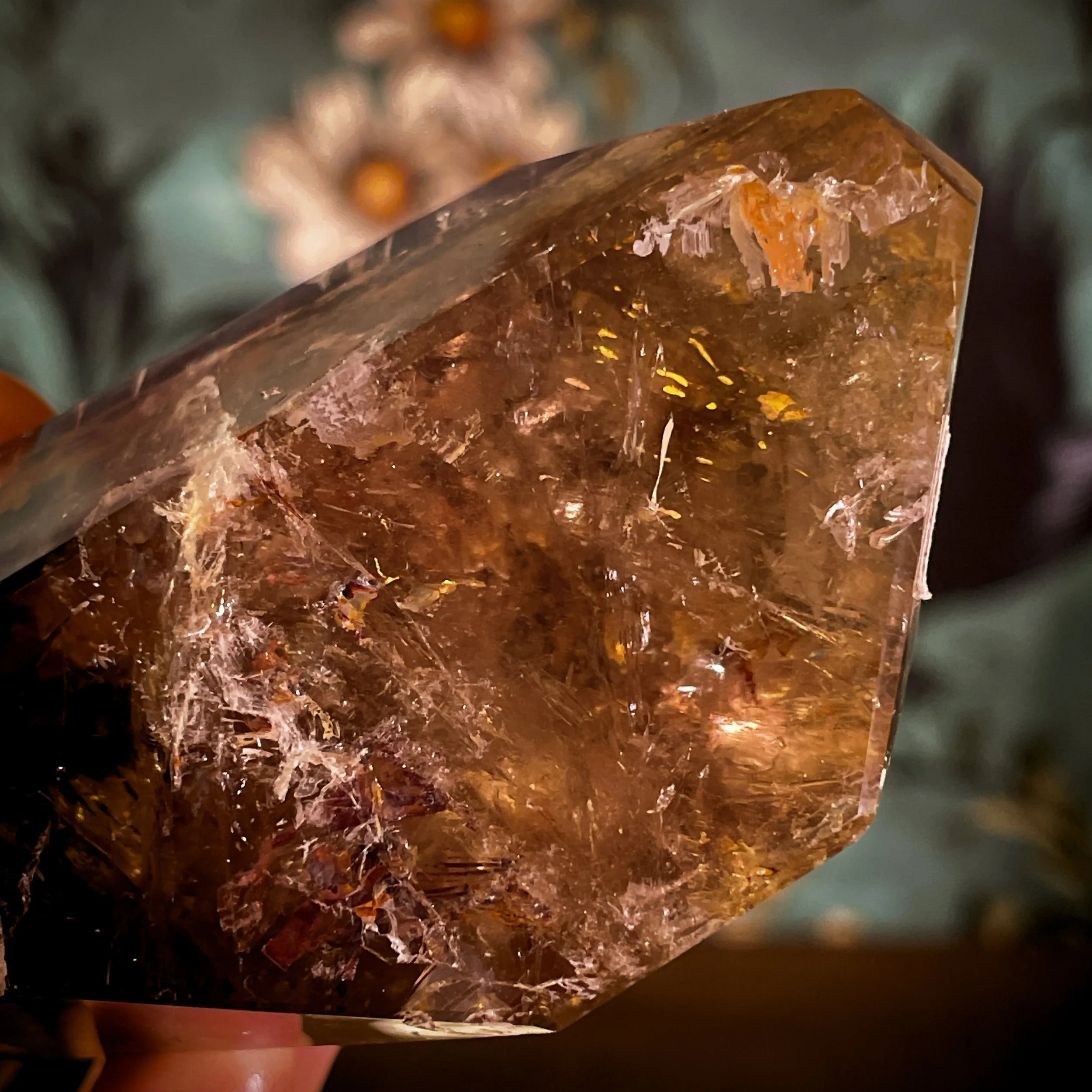 Amethyst Quartz polished 1.jpg