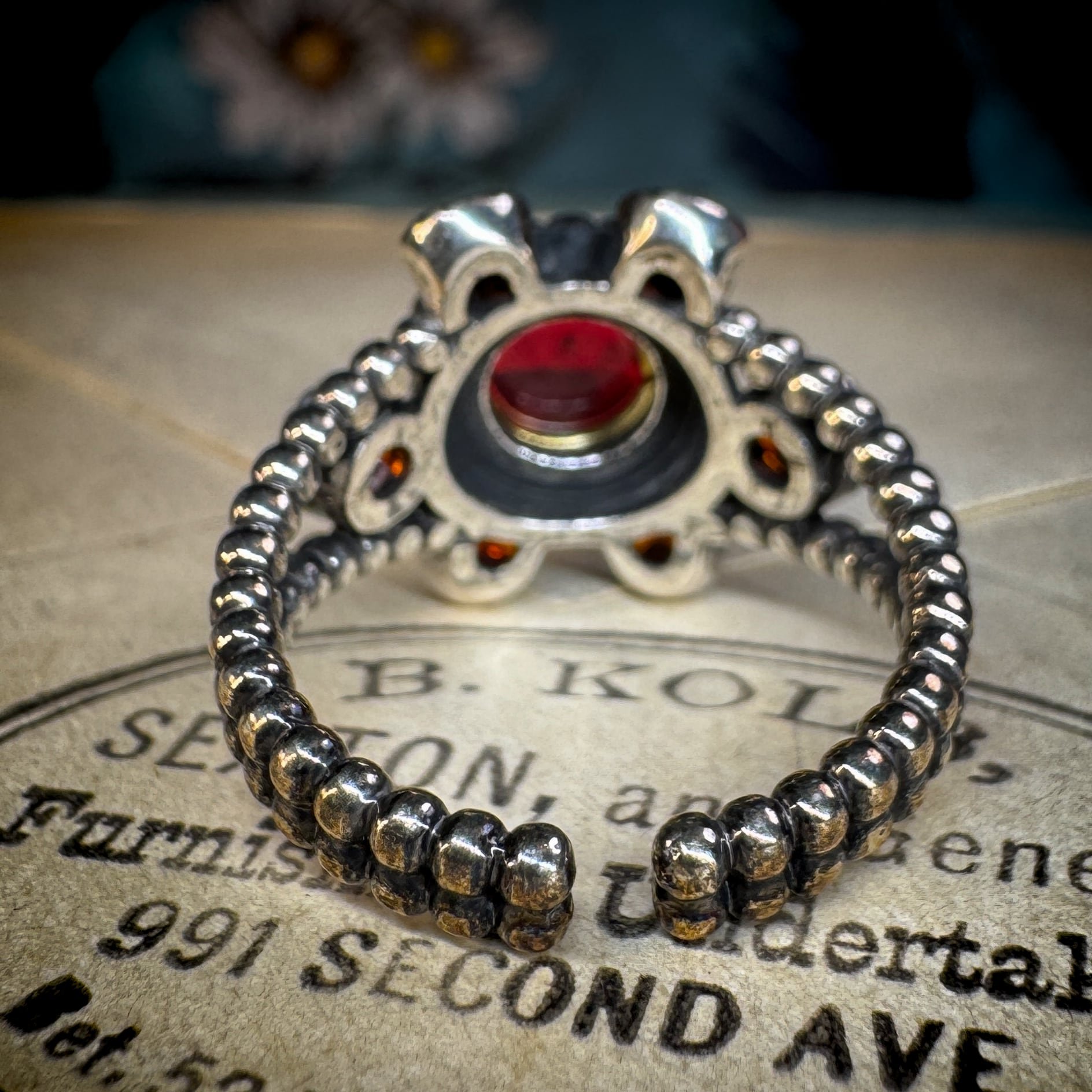 Red-Winestone Ring 3.jpg