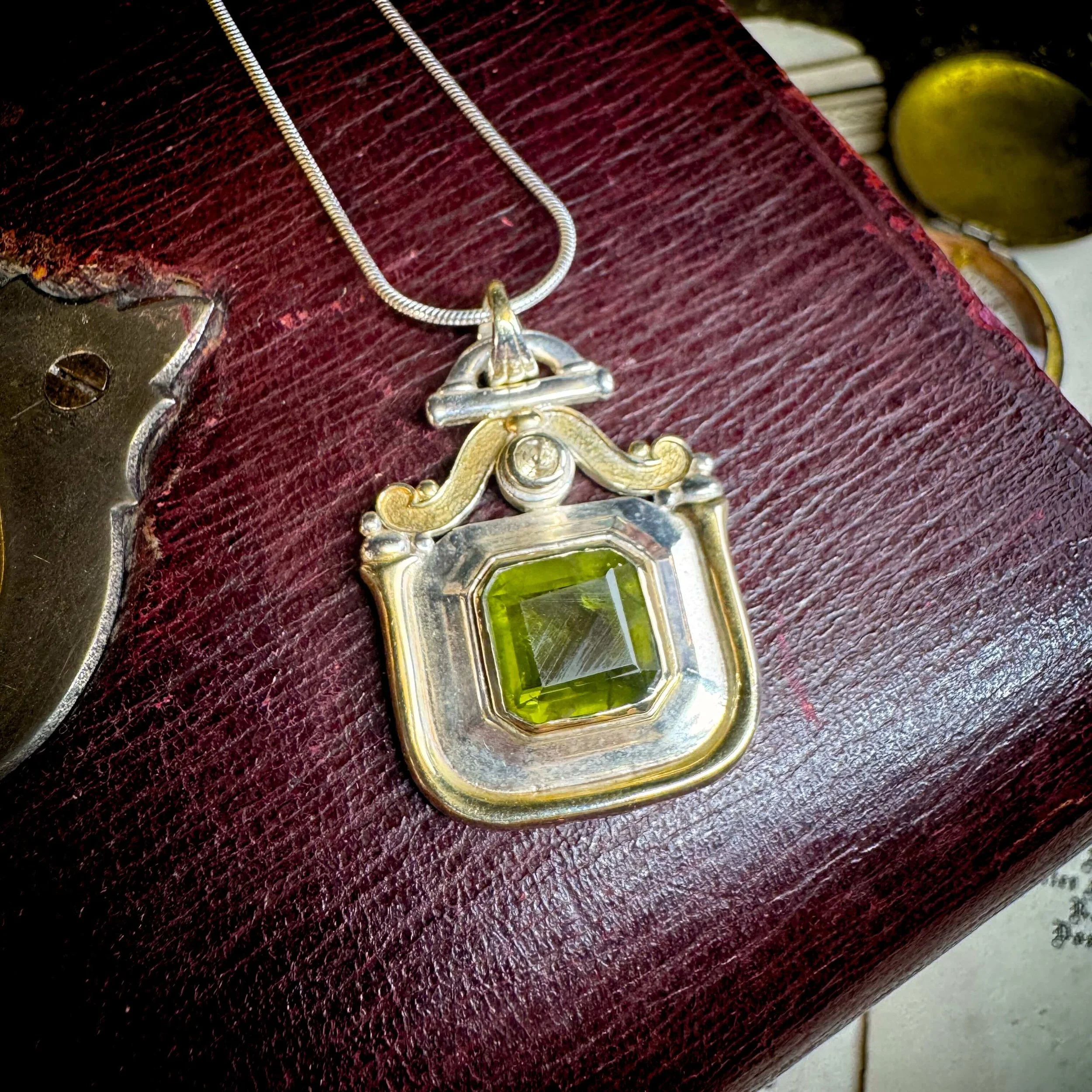 Sterling Silver Peridot Pendant 12.jpg