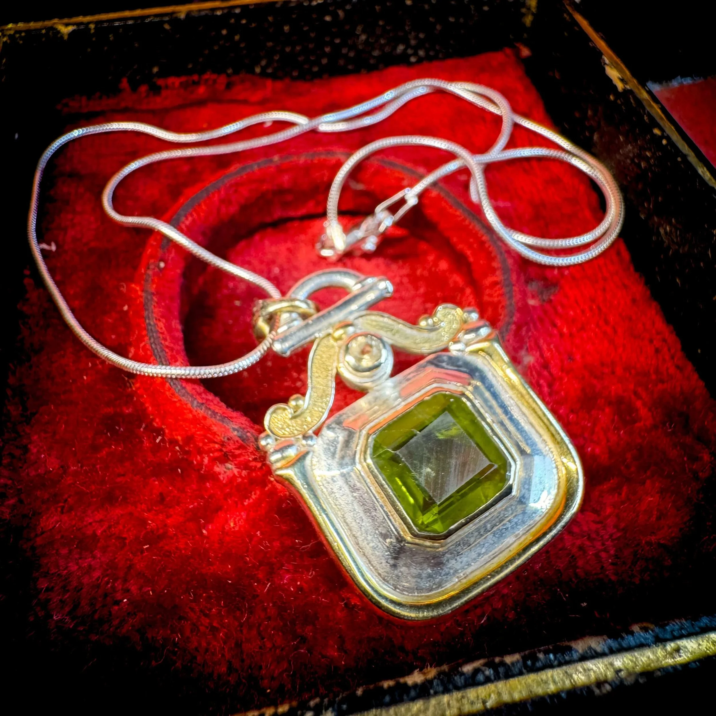 Sterling Silver Peridot Pendant 3.jpg