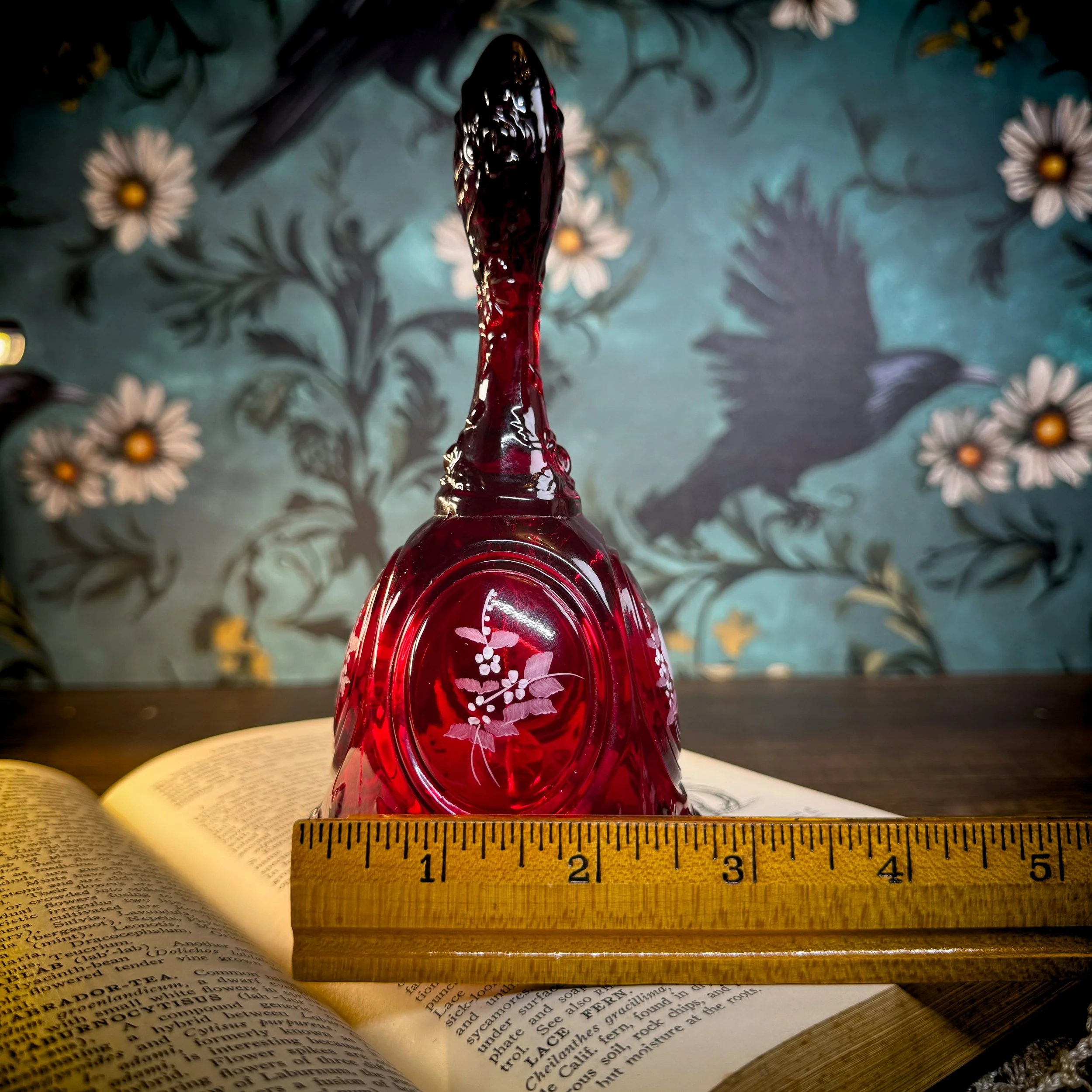 Vintage Fenton Ruby Red Art Glass Bell 2.jpg