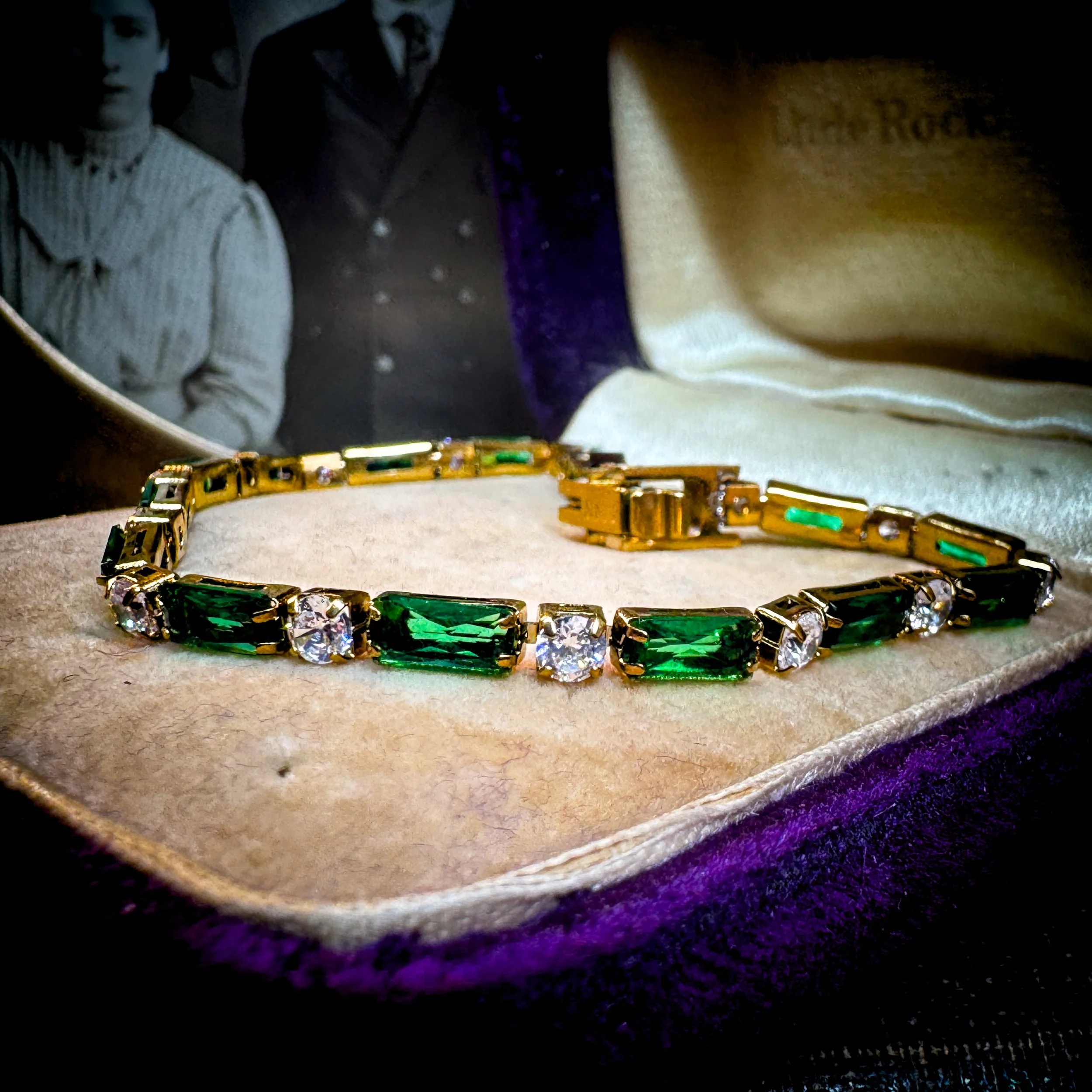 Green-CZ-Bracelet -6-5-2.jpg