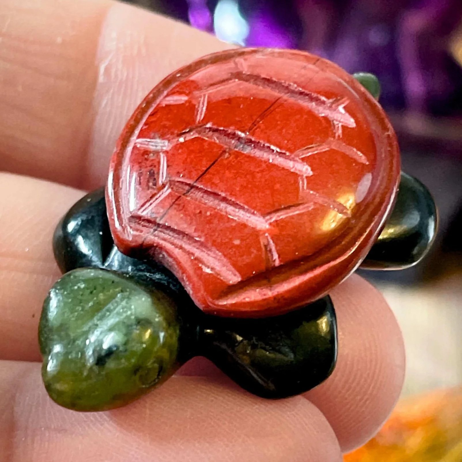 ๐ข Red & Green Jasper Turtle โ Sacred Strength in a Small Shell