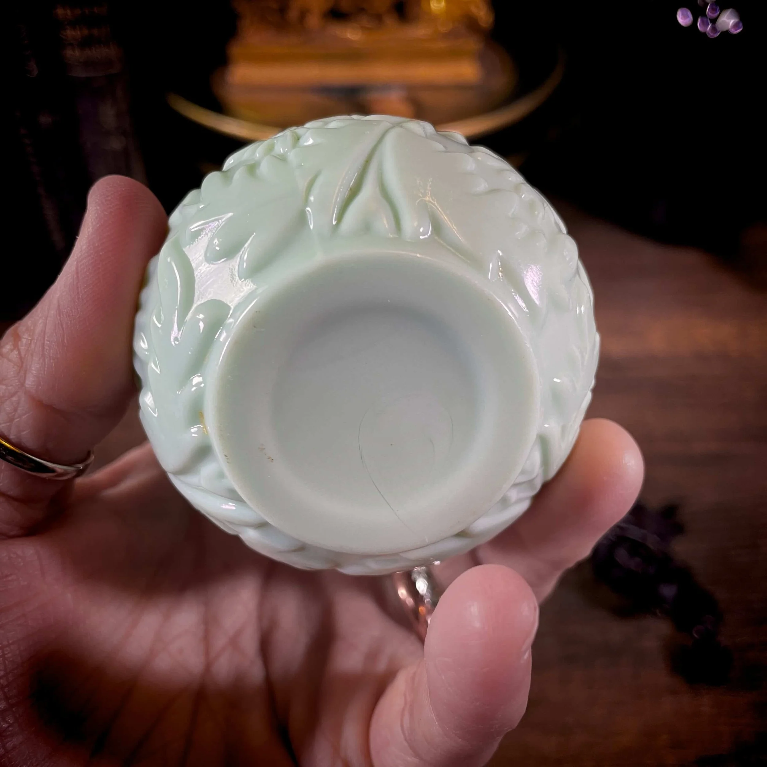 Green Glass Shaker Oracle Card Holder 2.jpg