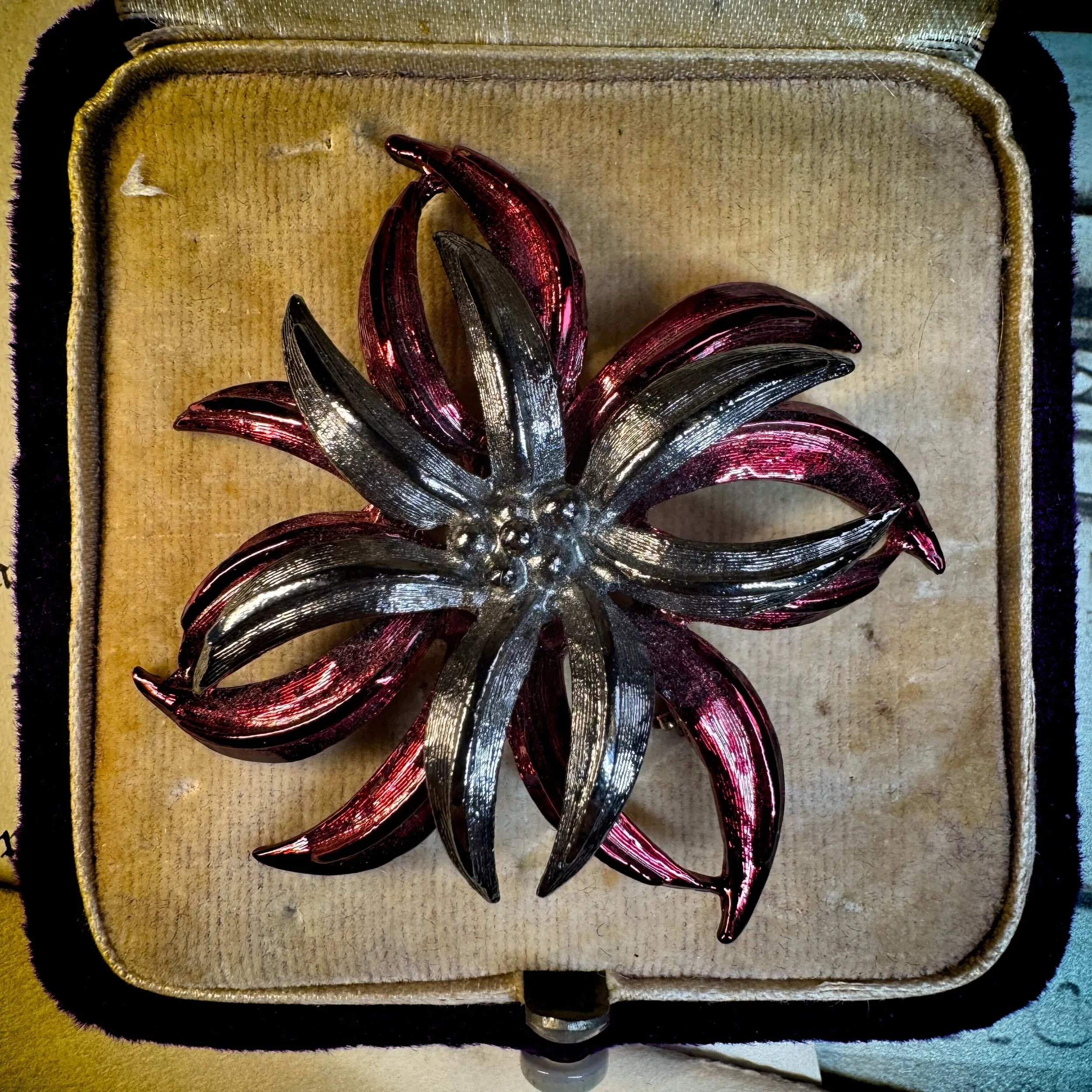 Burgundy Poinsettia Brooch 1 2(1).jpg