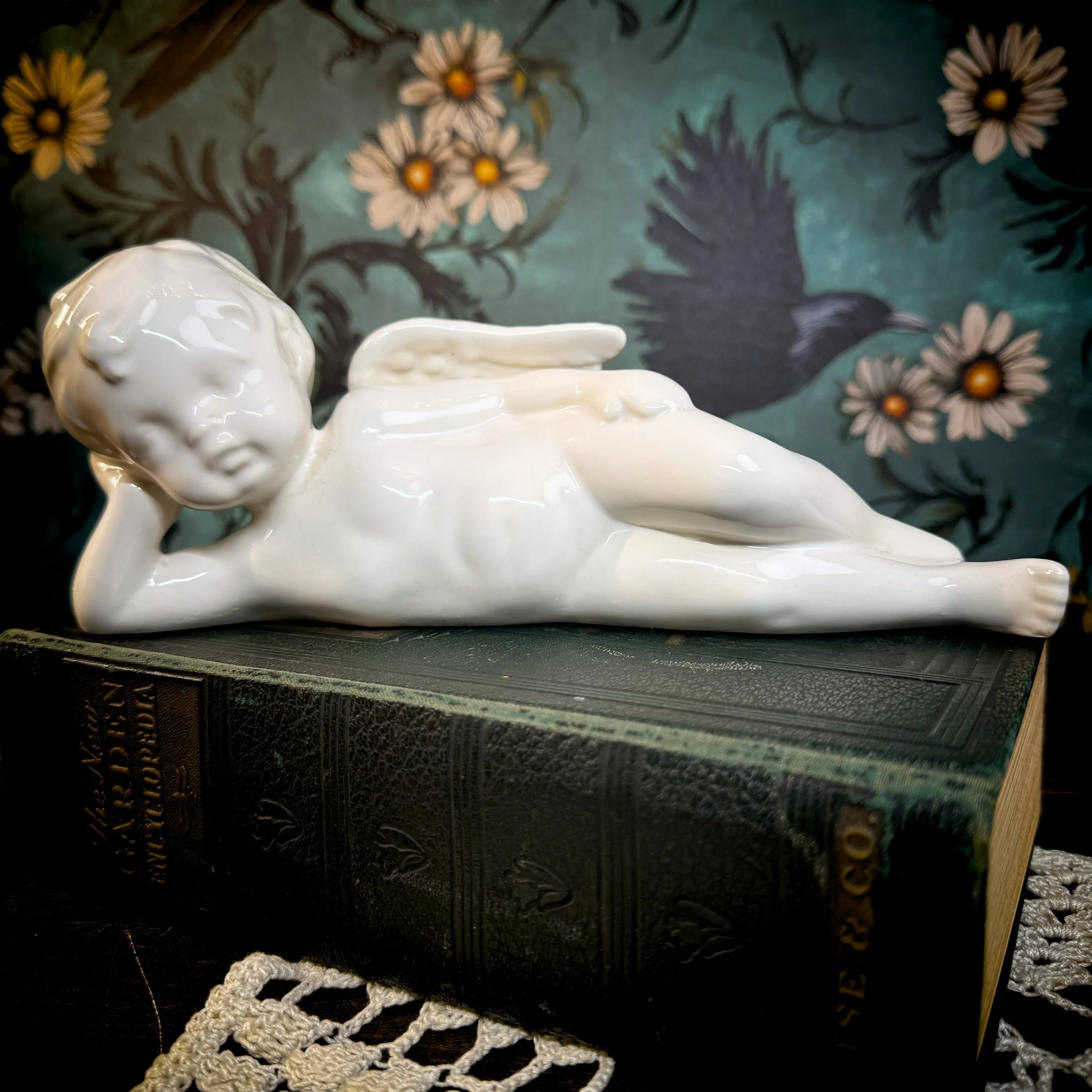 Ceramic Cherub Shelf 15.jpg