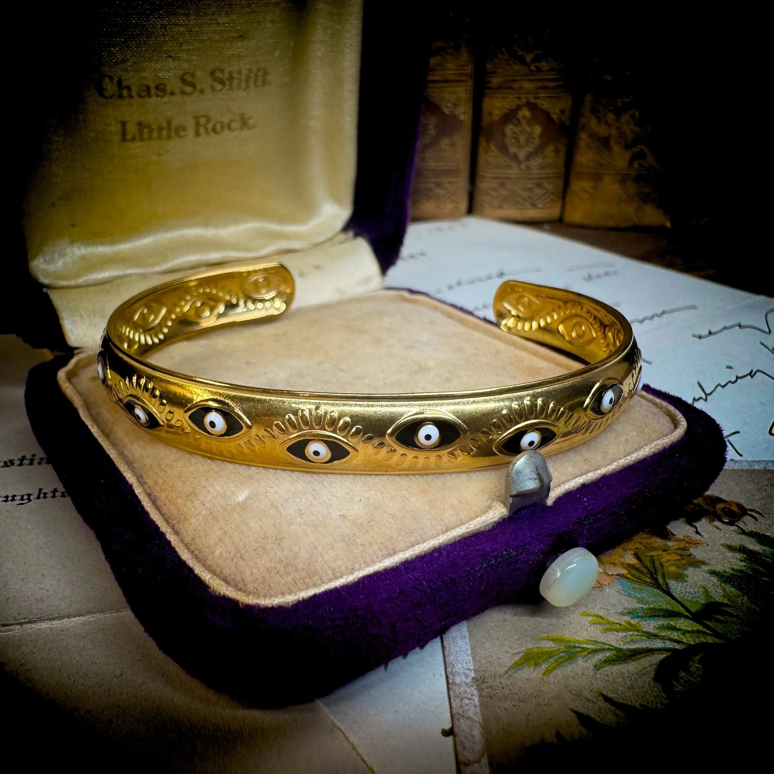 Evil Eye Cuff 16(1).jpg