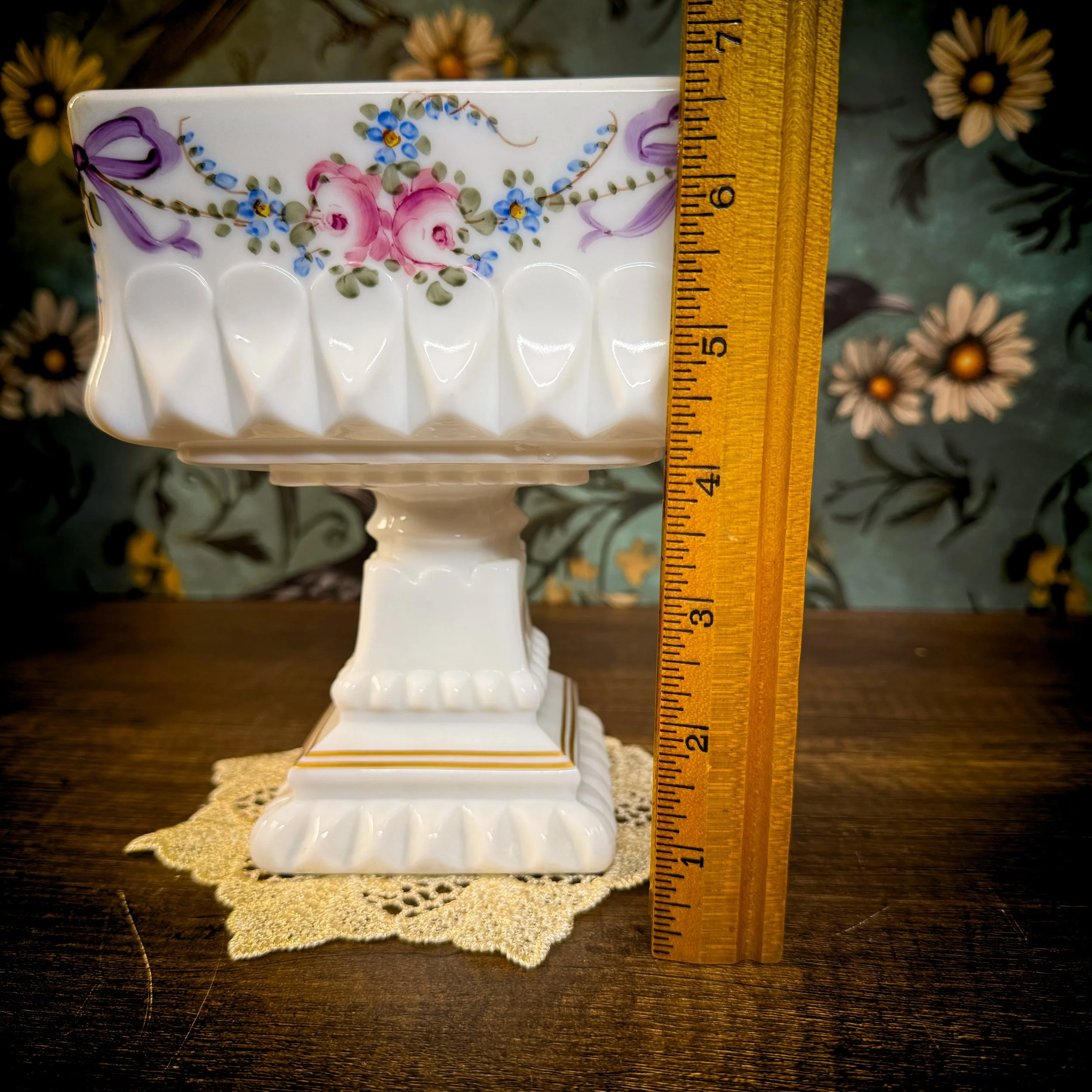 Westmoreland Milk Glass Wedding Cake Box Candy -2.jpg