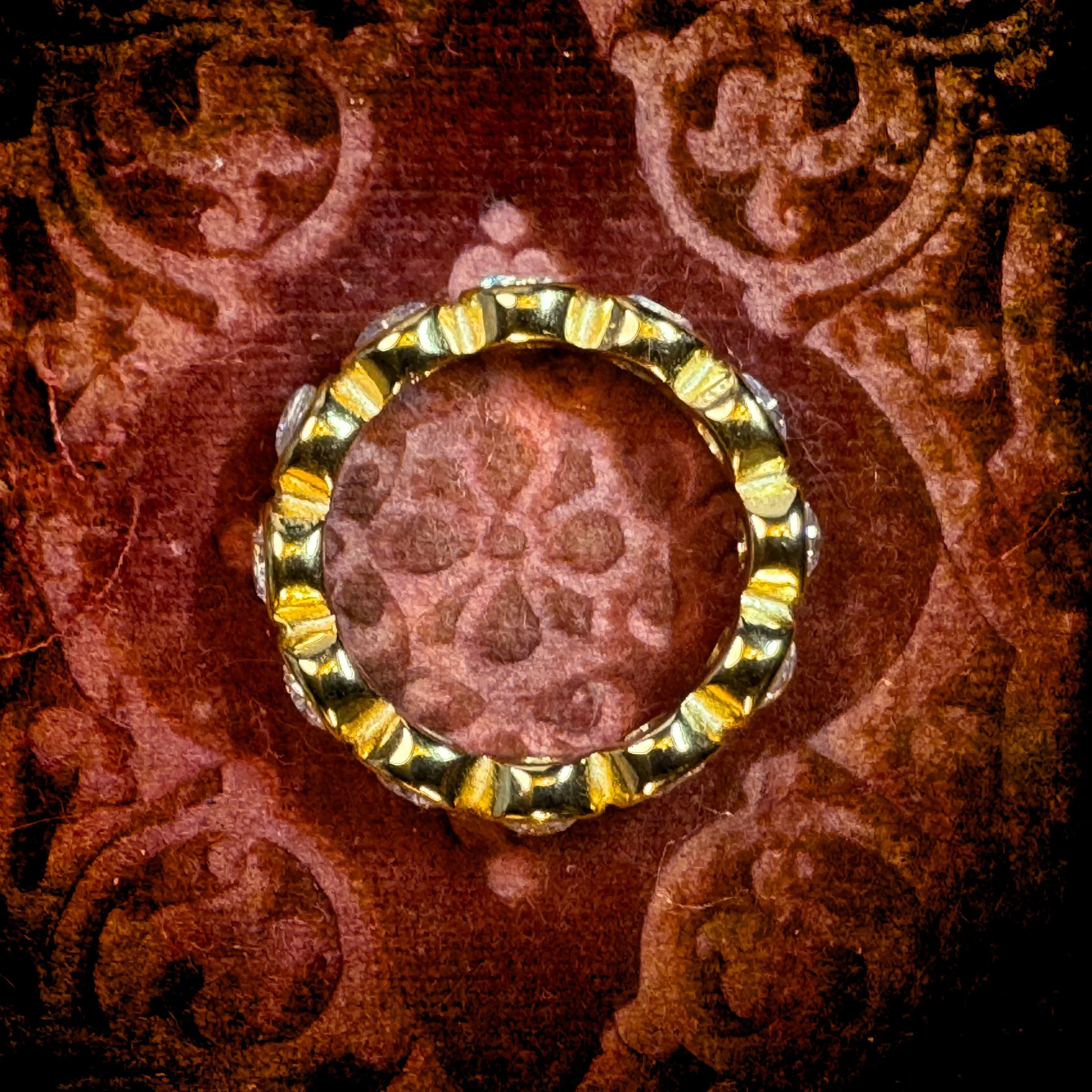 Gold Eternity Ring Size 7 3.jpg