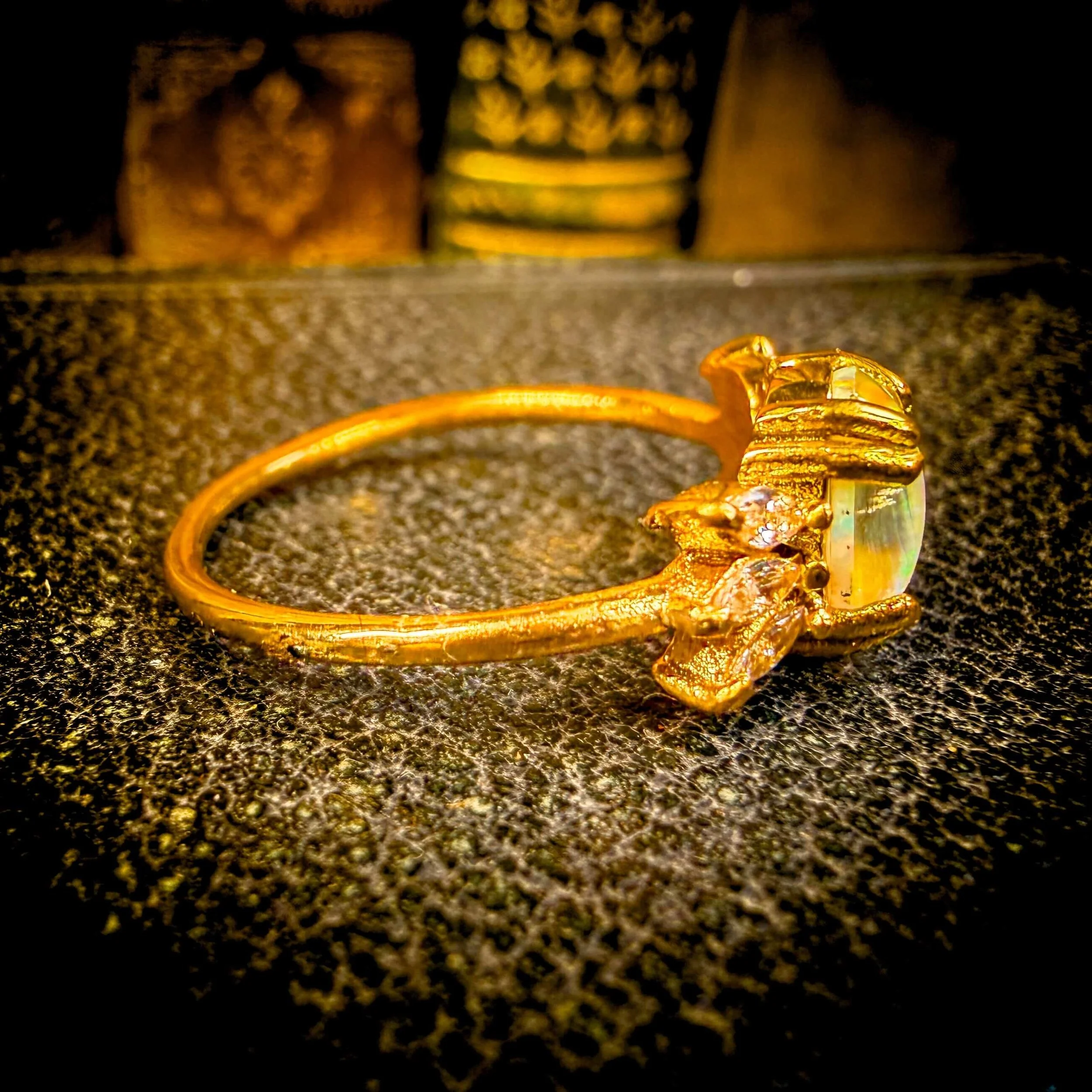 Lucky Opal Cubic Zirconia 18K Golden S.Steel Ring 3.jpg