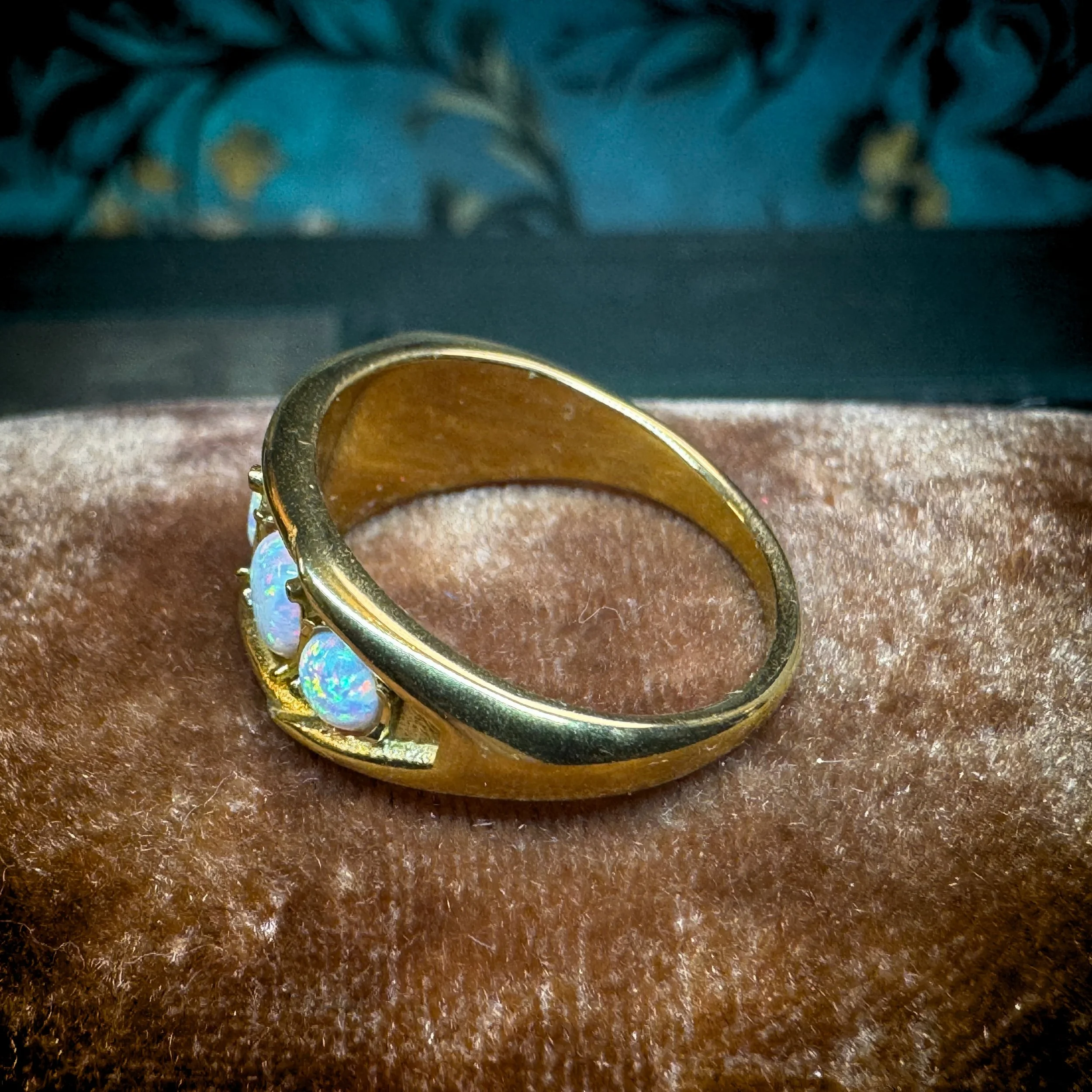 Stainless gold tone opal ring size 7- 3.jpg