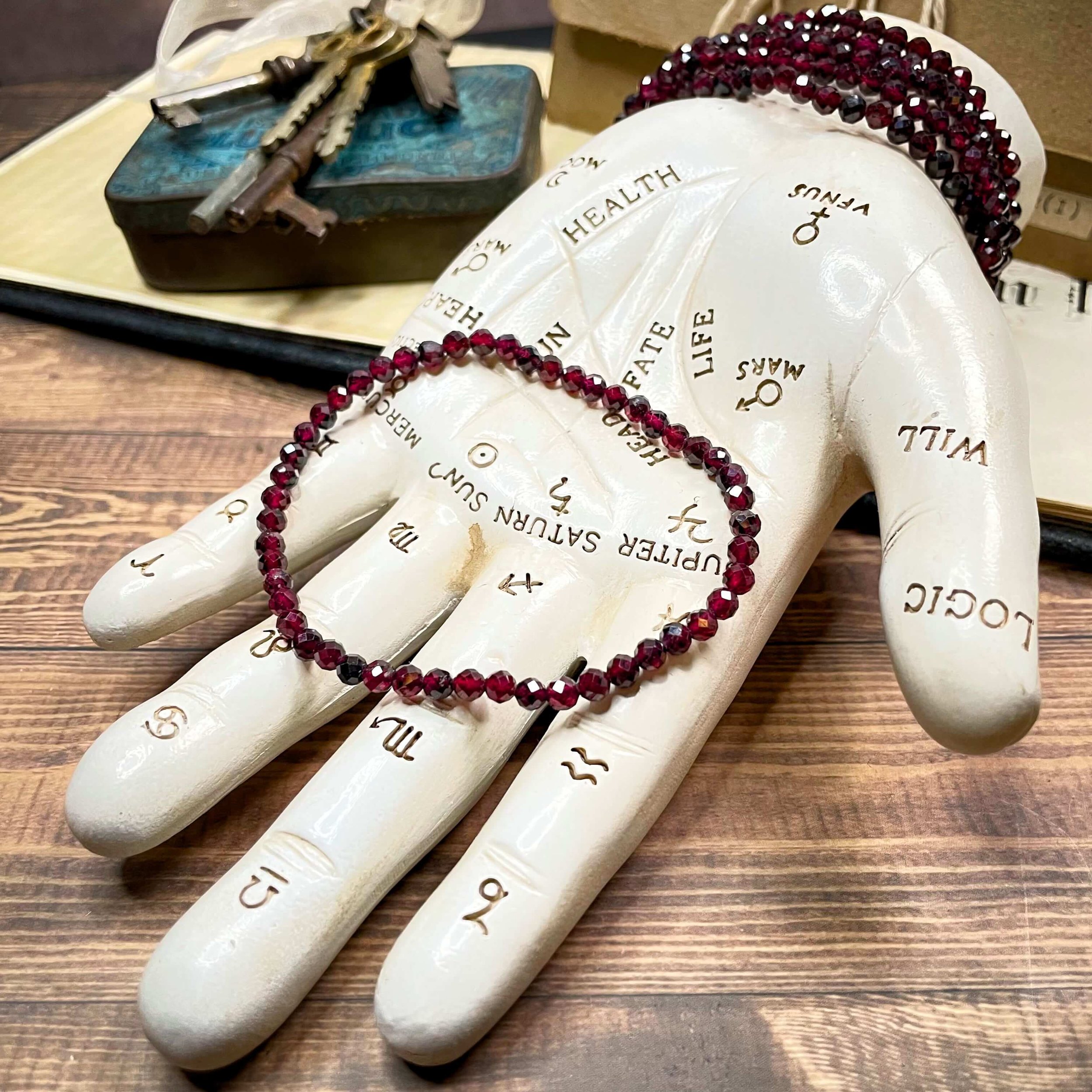 Garnet-Bracelet 1.jpg