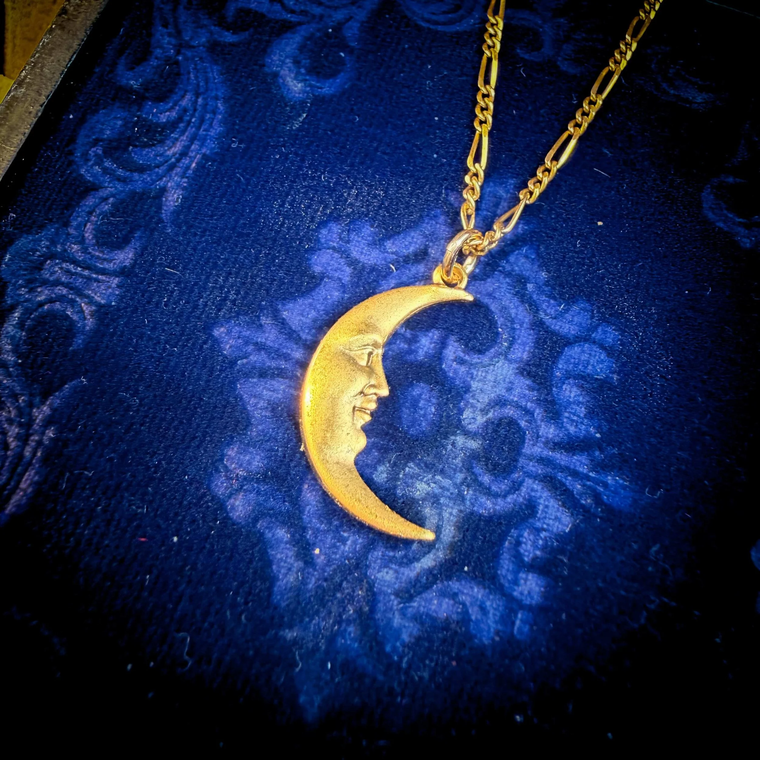 Gold Crescent Moon Necklace 8.jpg
