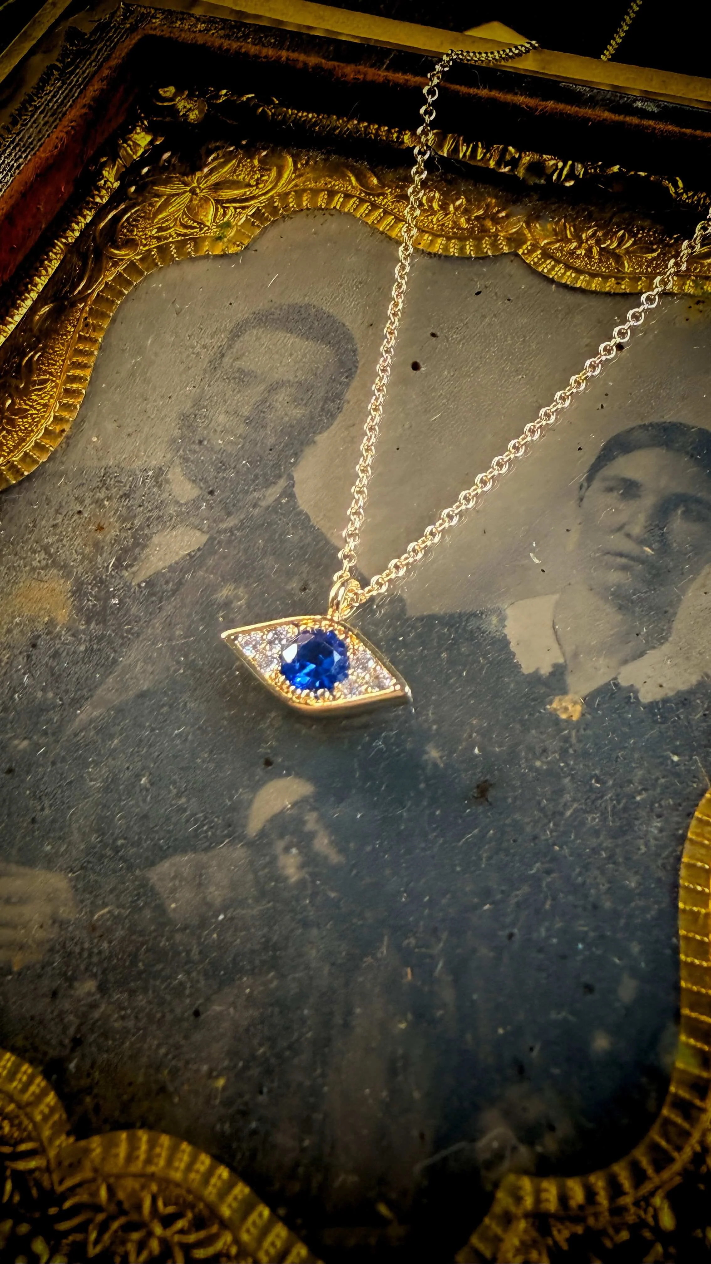 Evil Eye Nacklace 10.jpg