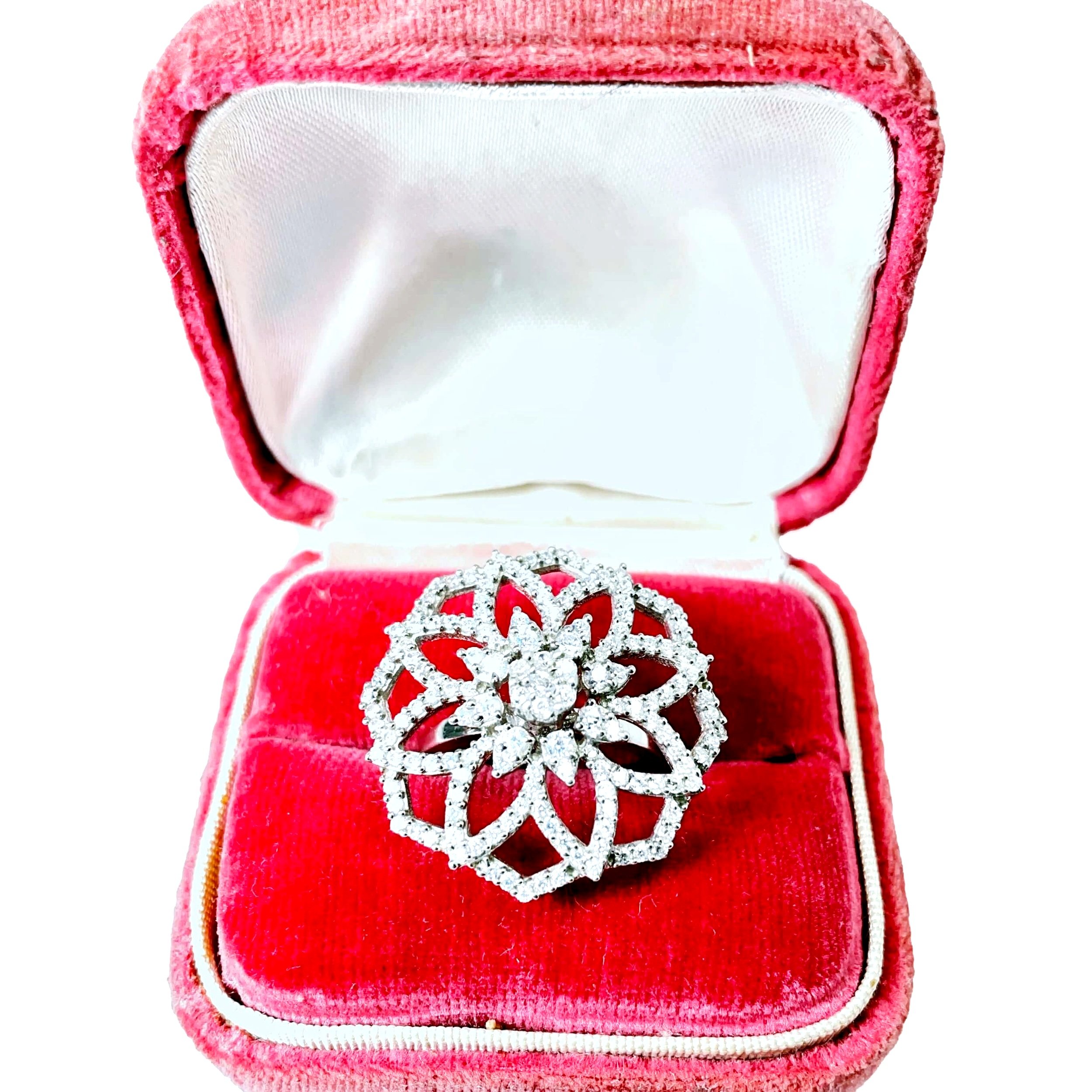 White+Topaz+Flower+Ring+1+.jpg