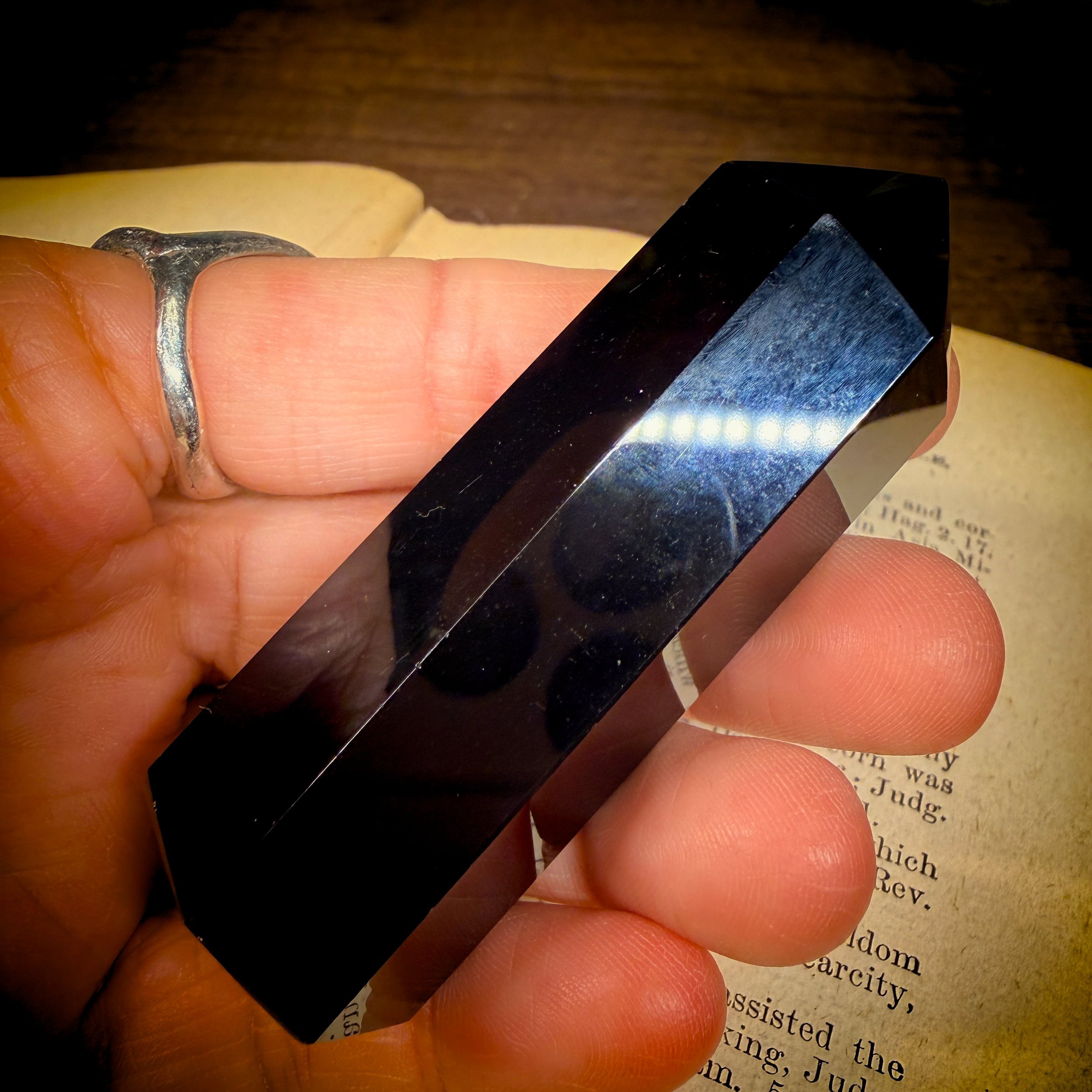 Black Obsidian Generator 4.jpg