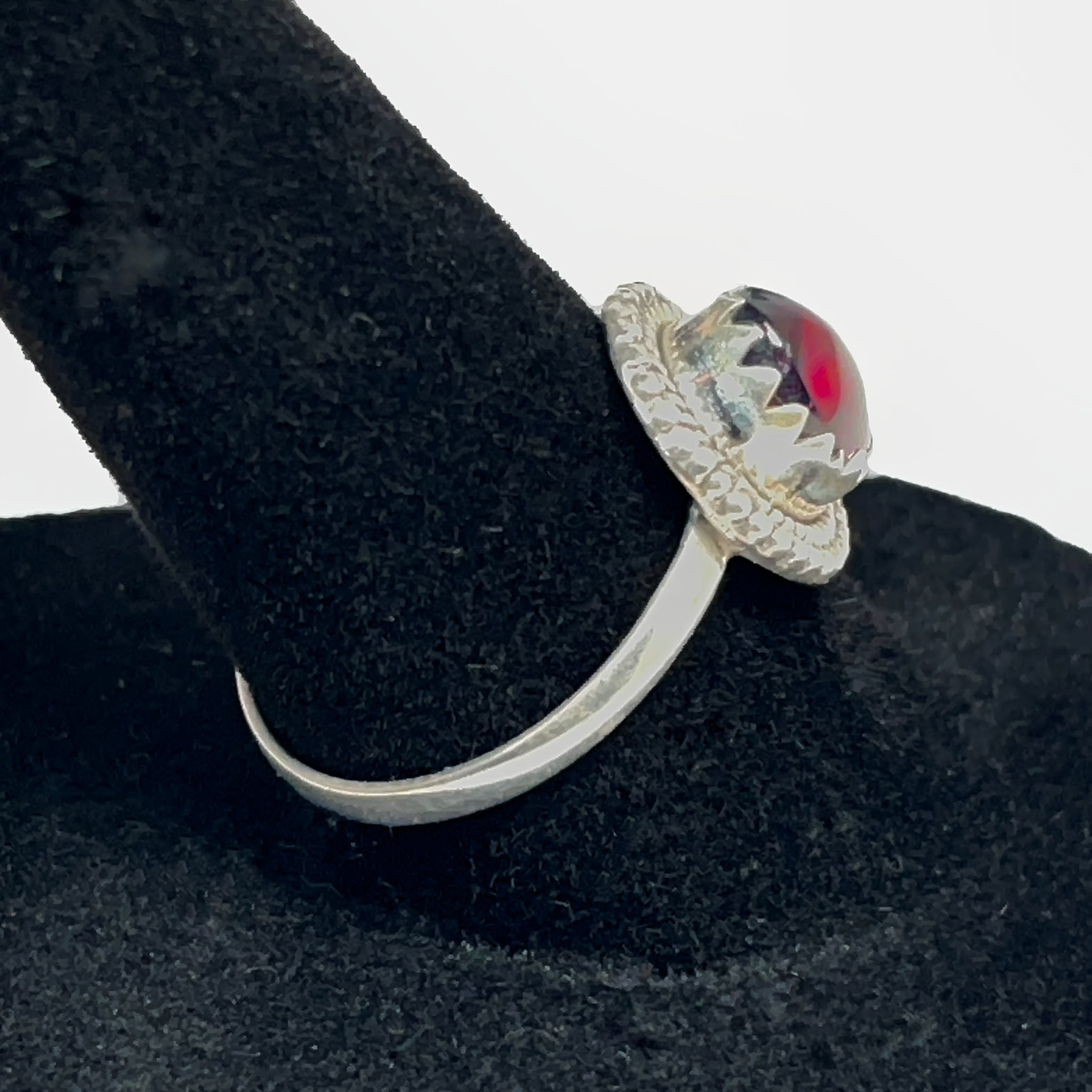 Ruby Ring 7.5-3.jpg
