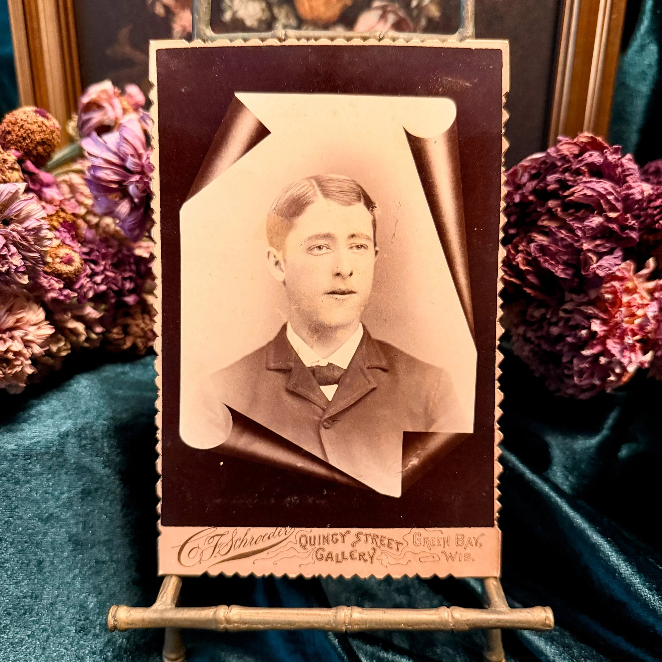 Mourning Gent 1 Cabinet Card 2.jpg
