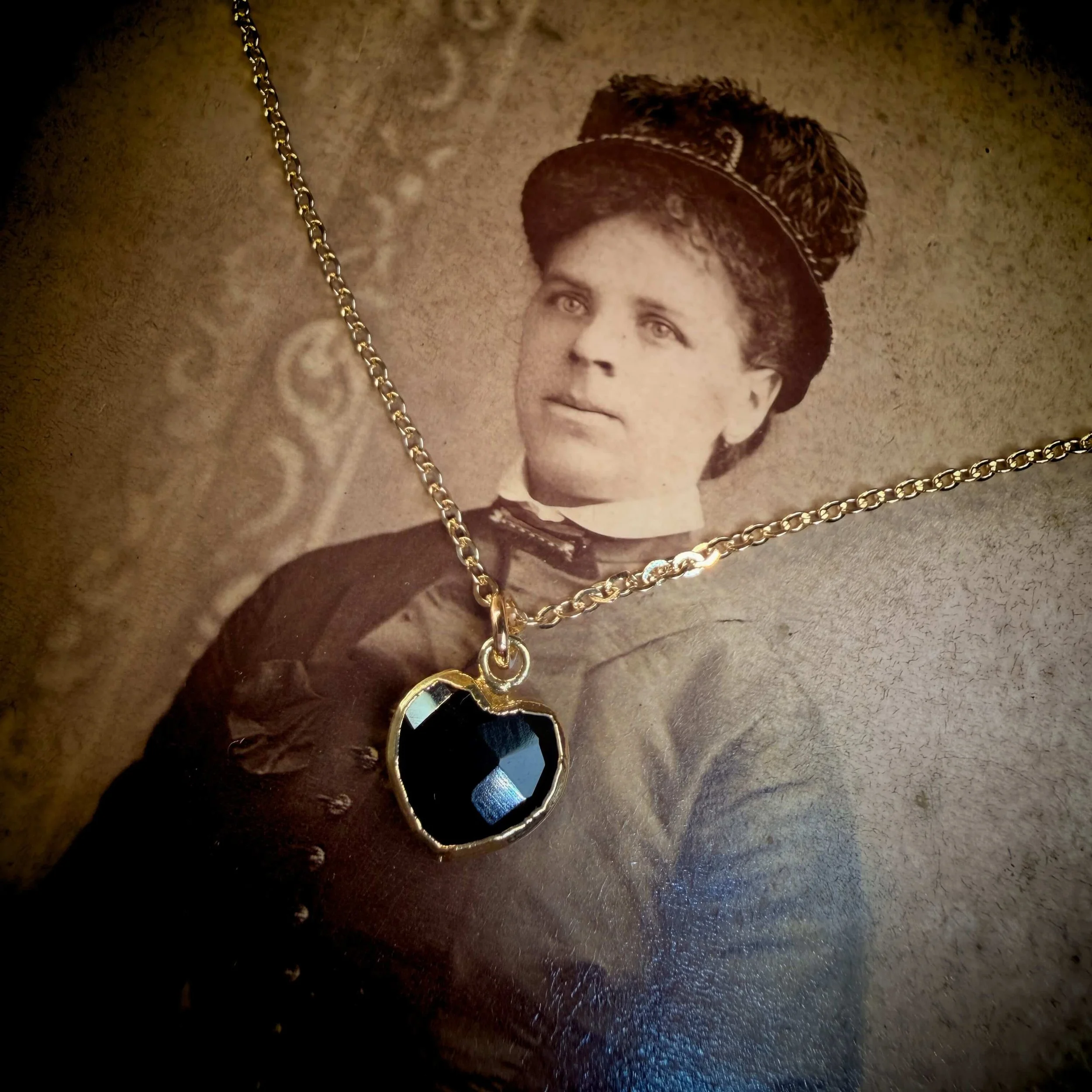 Onyx Heart Necklace 9.jpg