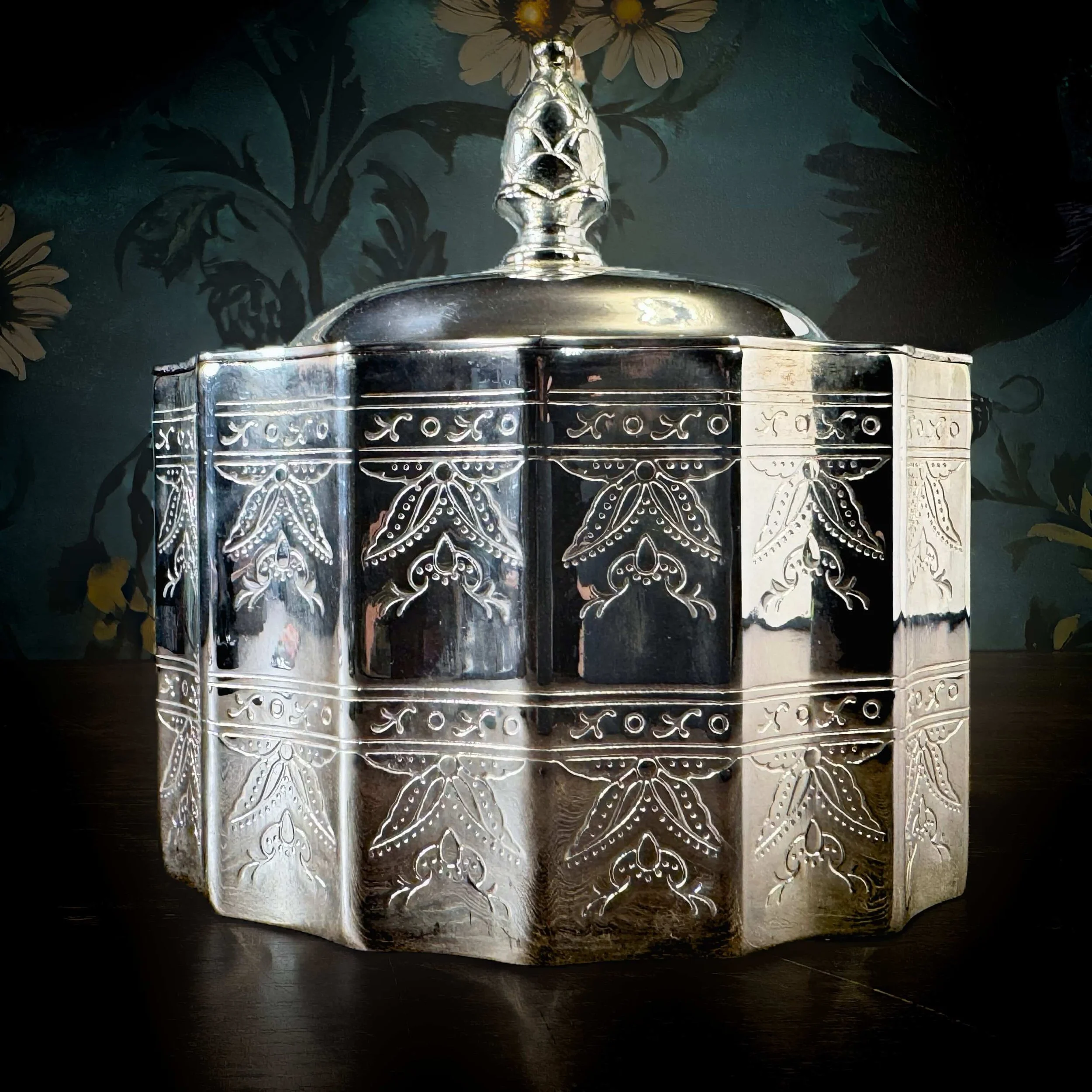 Godinger silver plate jewelry box 17.jpg