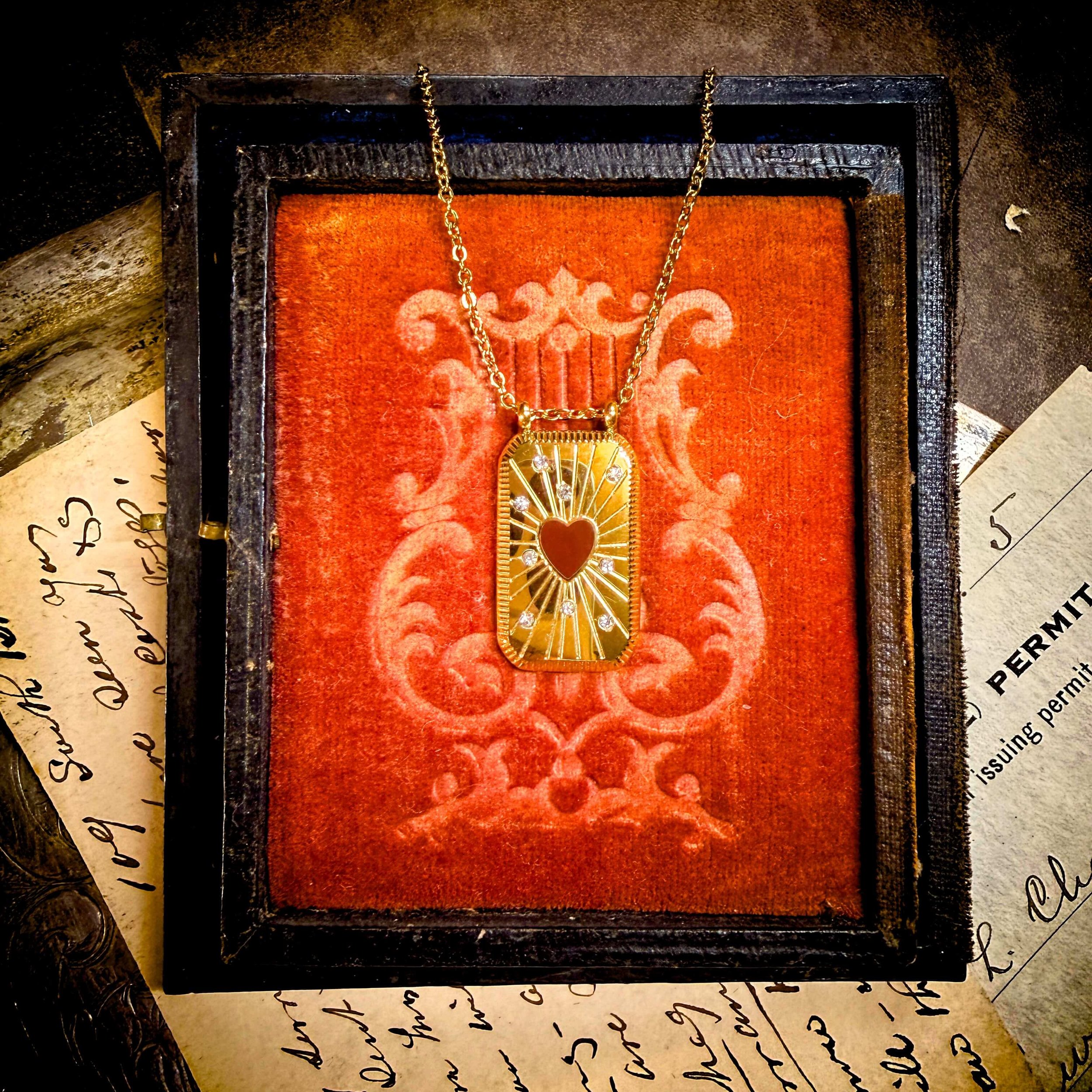 Radiant Heart Tarot Necklace 31.jpg