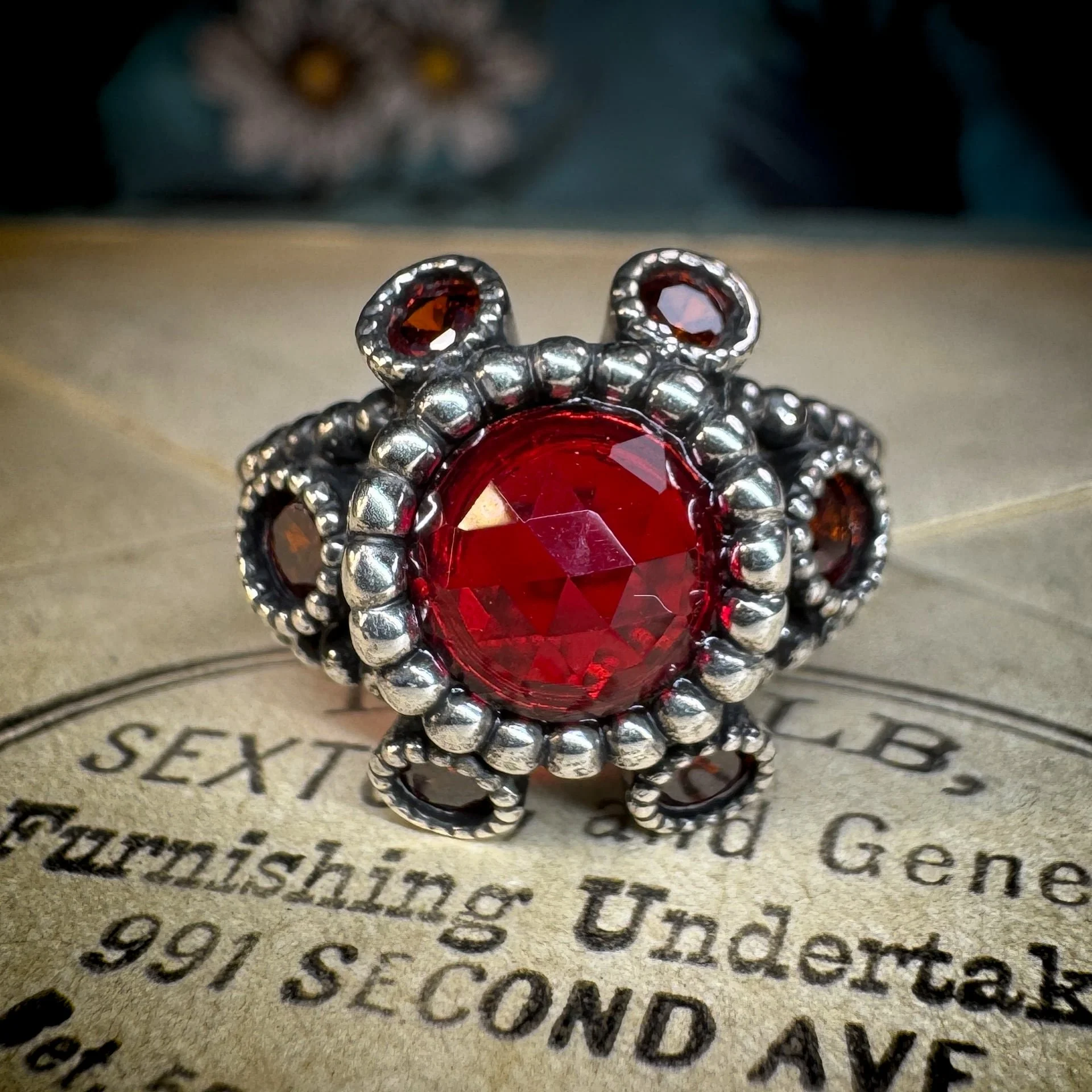 Red-Winestone Ring 1.jpg