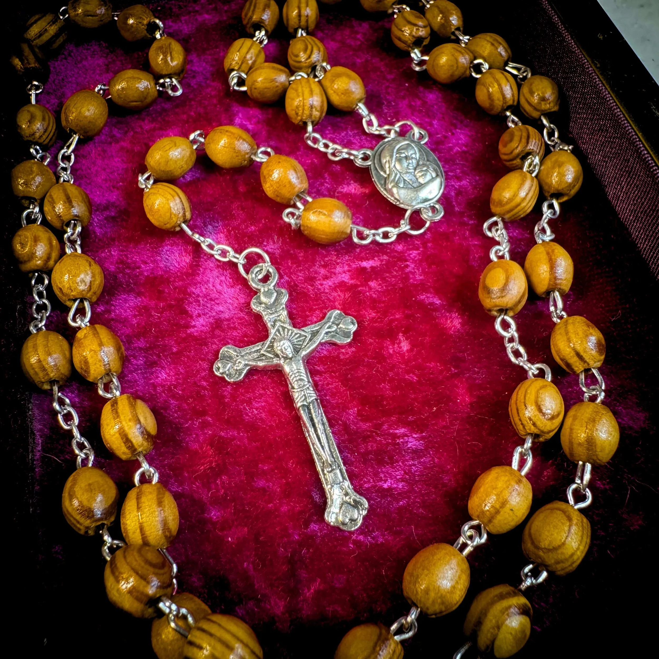 Jerusalem Rosary 4.jpg
