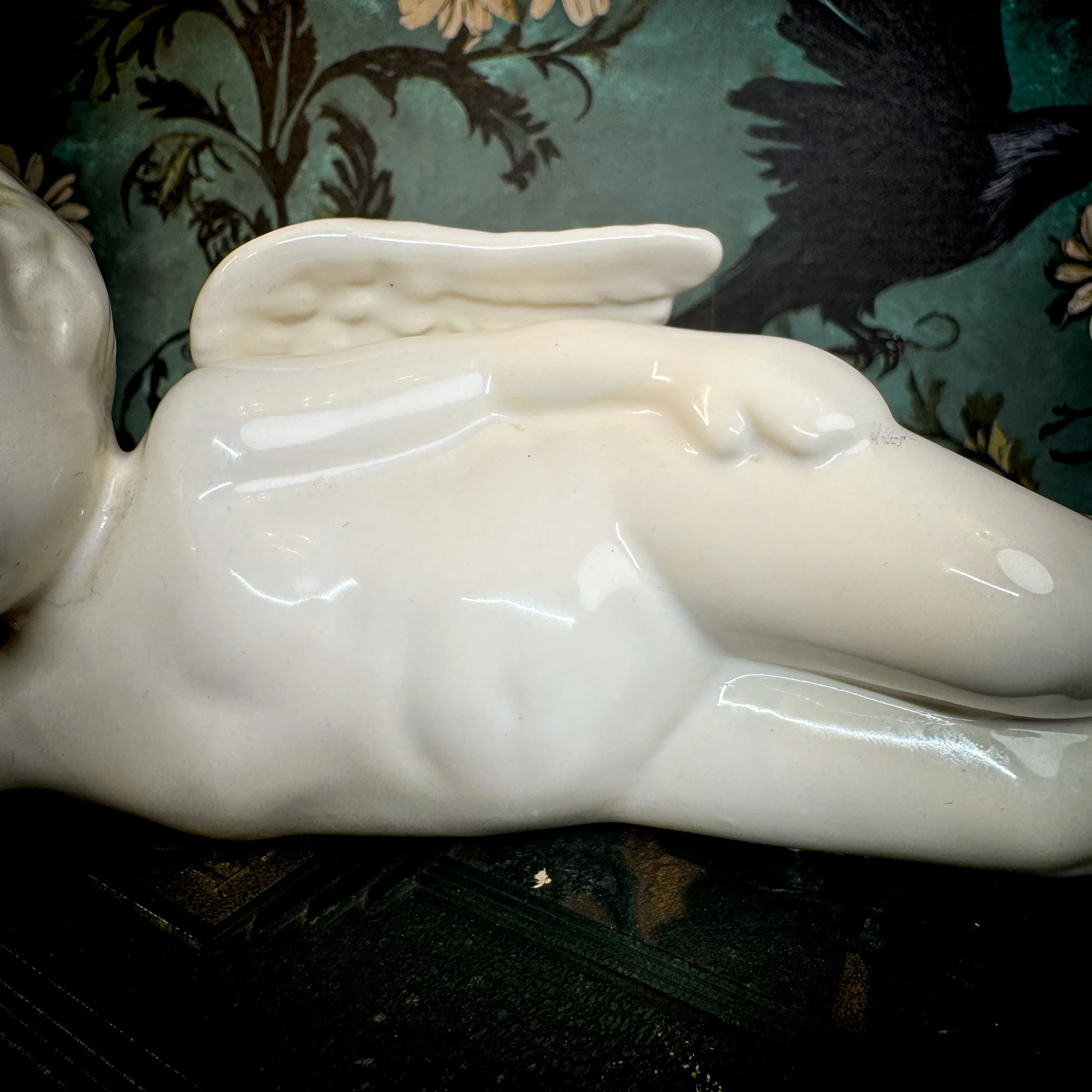 Ceramic Cherub Shelf 10.jpg