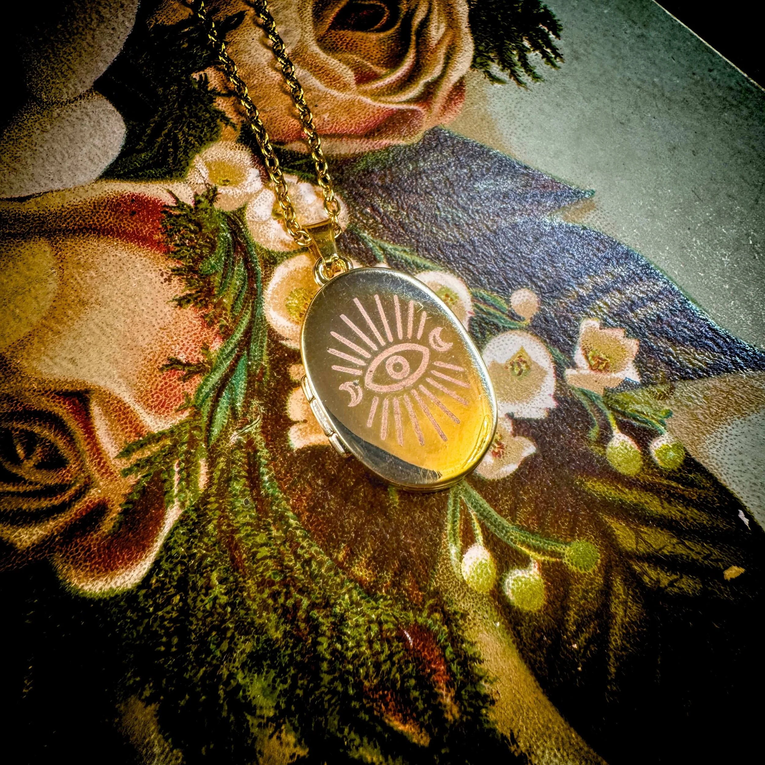 All Seeing Eye Locket 2.jpg