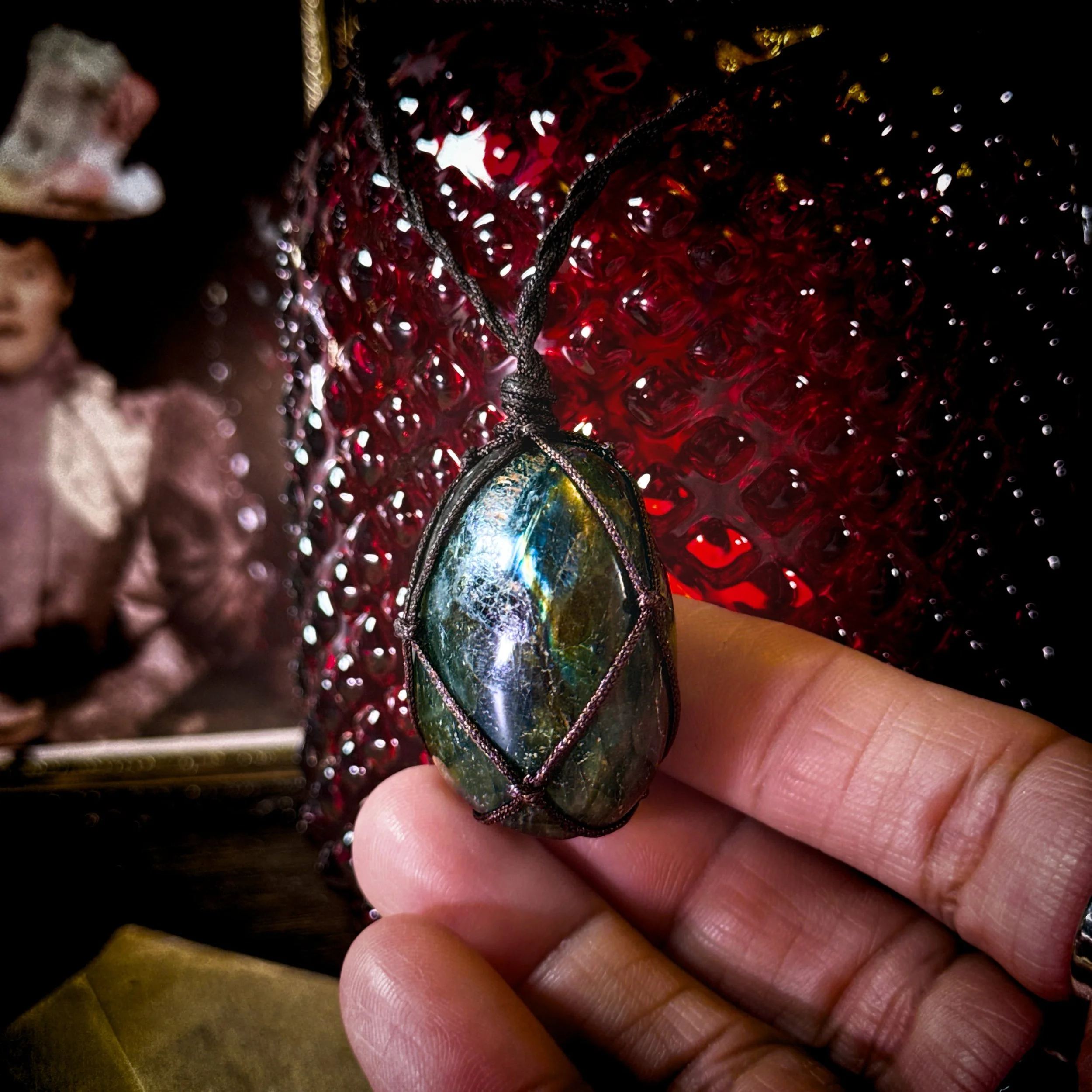 Labradorite Tumble Macrame Necklace 6.jpg