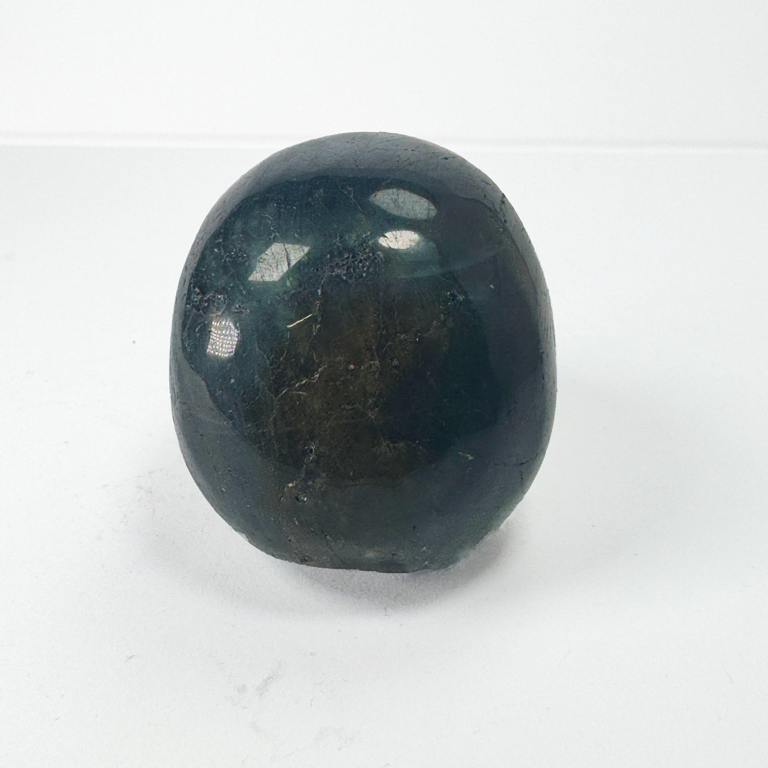 Labradorite Skull C 1.jpg