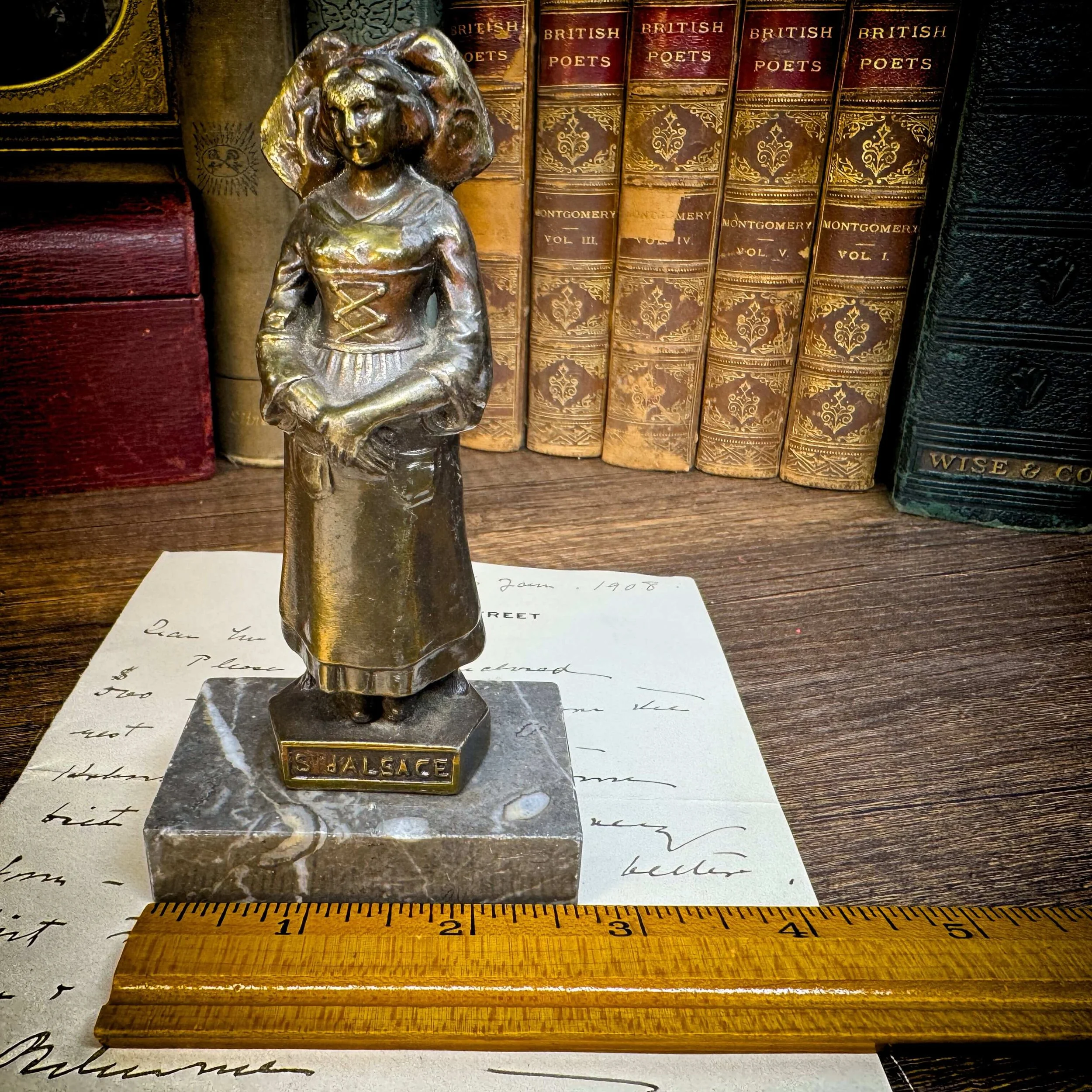 S Jalsace Statue Vint 4.jpg
